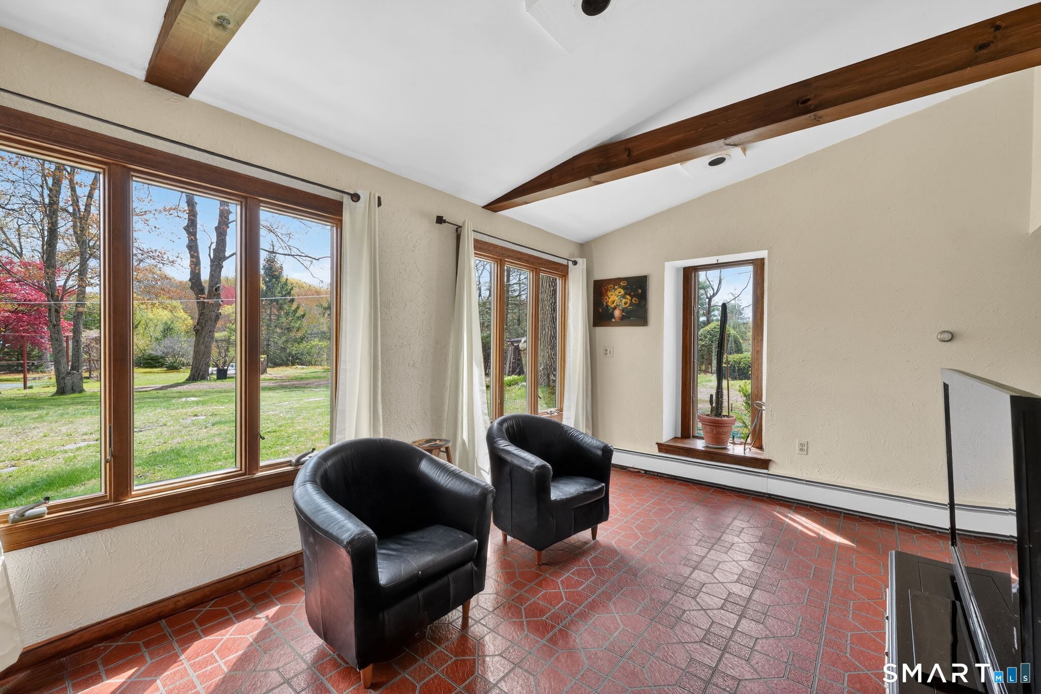 Tolland, Connecticut, 06084, United States, 3 Bedrooms Bedrooms, ,4 BathroomsBathrooms,Residential,For Sale,2043401