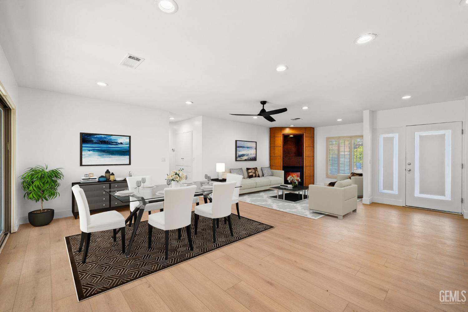 Bakersfield, California, 93301, United States, 3 Bedrooms Bedrooms, ,3 BathroomsBathrooms,Residential,For Sale,1819046