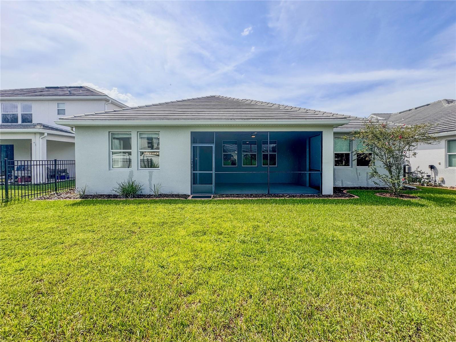 ORLANDO, Florida, 32832, United States, 4 Bedrooms Bedrooms, ,3 BathroomsBathrooms,Residential,For Sale,1980817