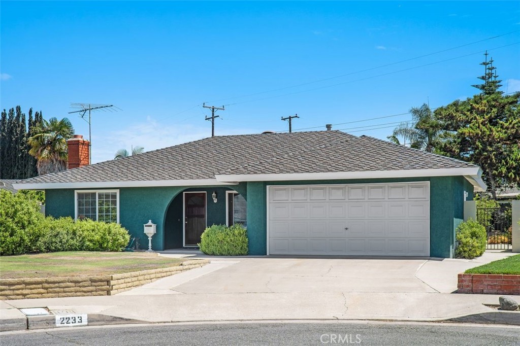 Orange, California, 92867, United States, 4 Bedrooms Bedrooms, ,2 BathroomsBathrooms,Residential,For Sale,1902467