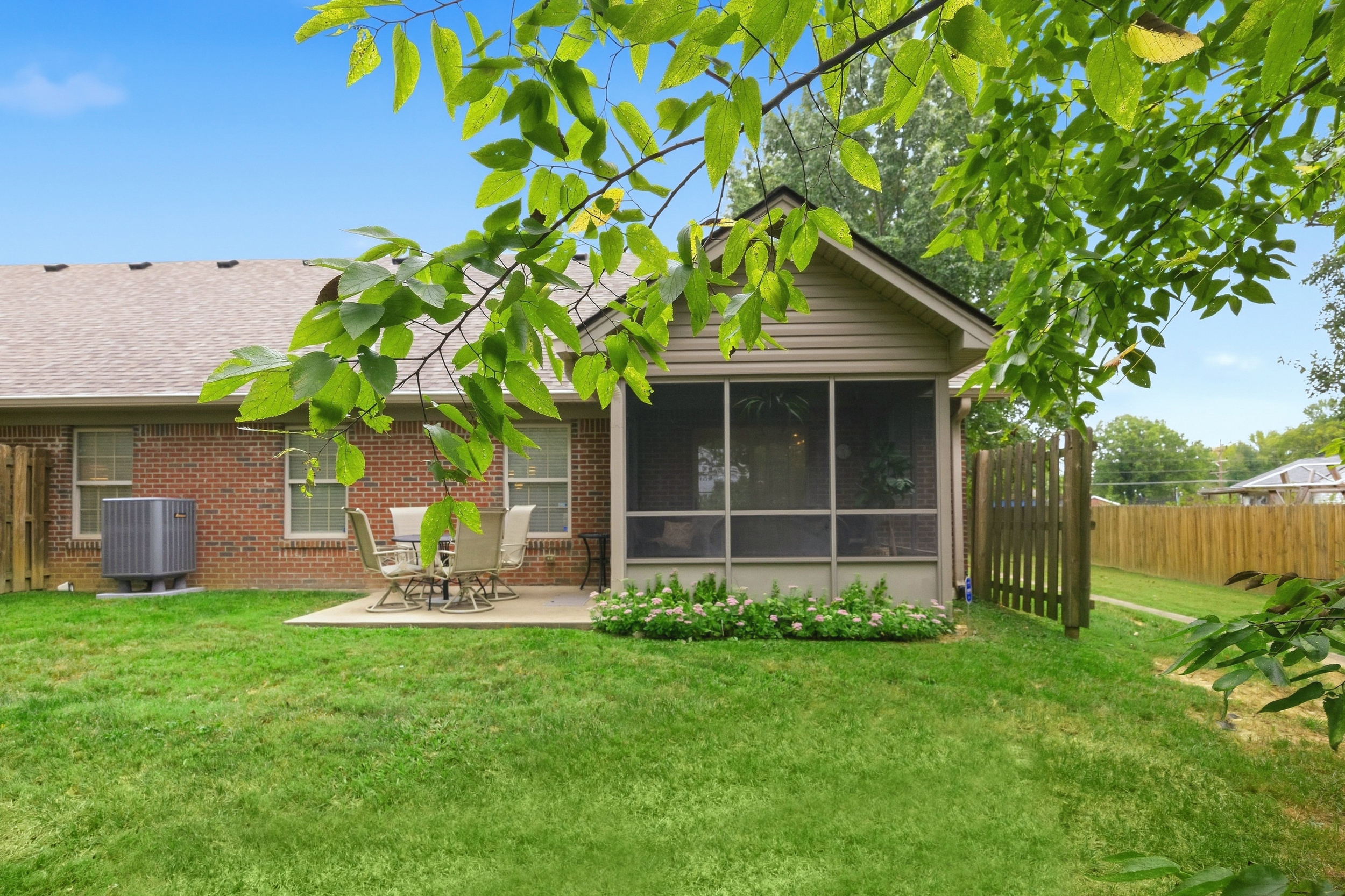  1901 Edgewood Station Road, New Albany, IN 47150 - 物件實景