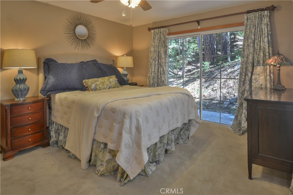 Lake Arrowhead, California, 92317, United States, 3 Bedrooms Bedrooms, ,3 BathroomsBathrooms,Residential,For Sale,1890346