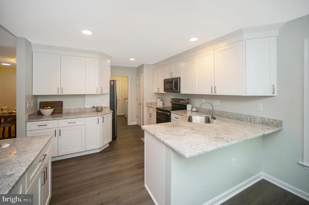 Locust Grove, Virginia, 22508, United States, 4 Bedrooms Bedrooms, ,3 BathroomsBathrooms,Residential,For Sale,1976056