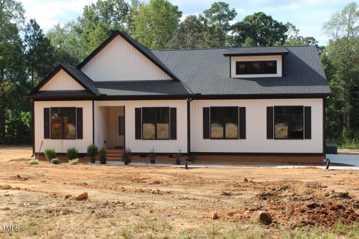 Spring Hope, North Carolina, 27882, United States, 3 Bedrooms Bedrooms, ,3 BathroomsBathrooms,Residential,For Sale,1938951