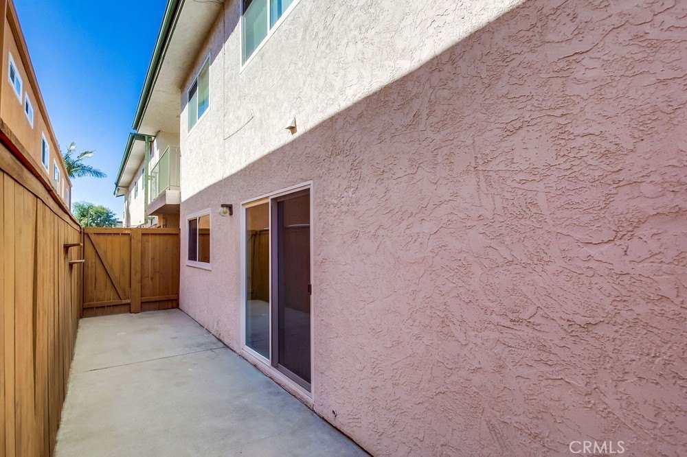 San Diego, California, 92104, United States, 2 Bedrooms Bedrooms, ,1 BathroomBathrooms,Residential,For Sale,1970818