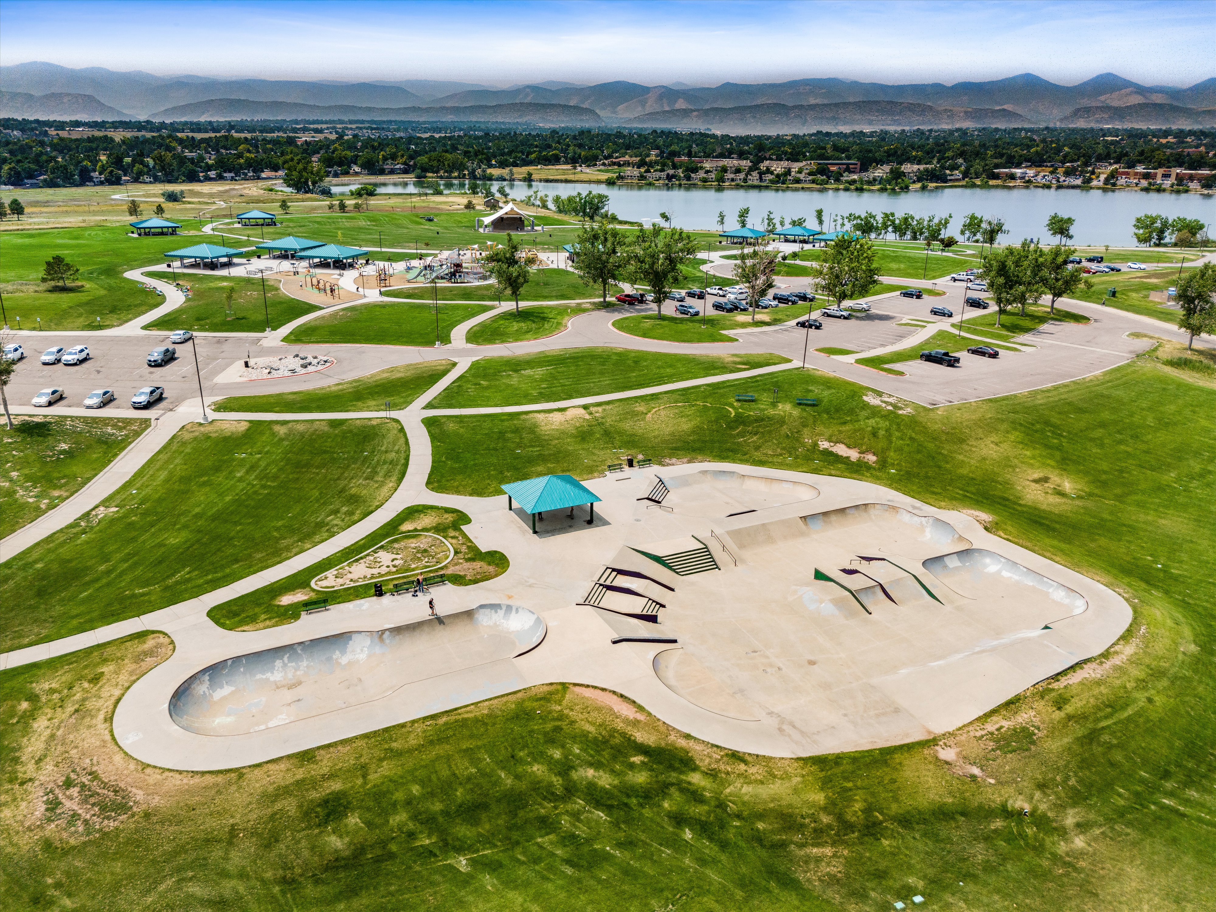  Move right in and start enjoying everything that Littleton has to offer - 物件實景