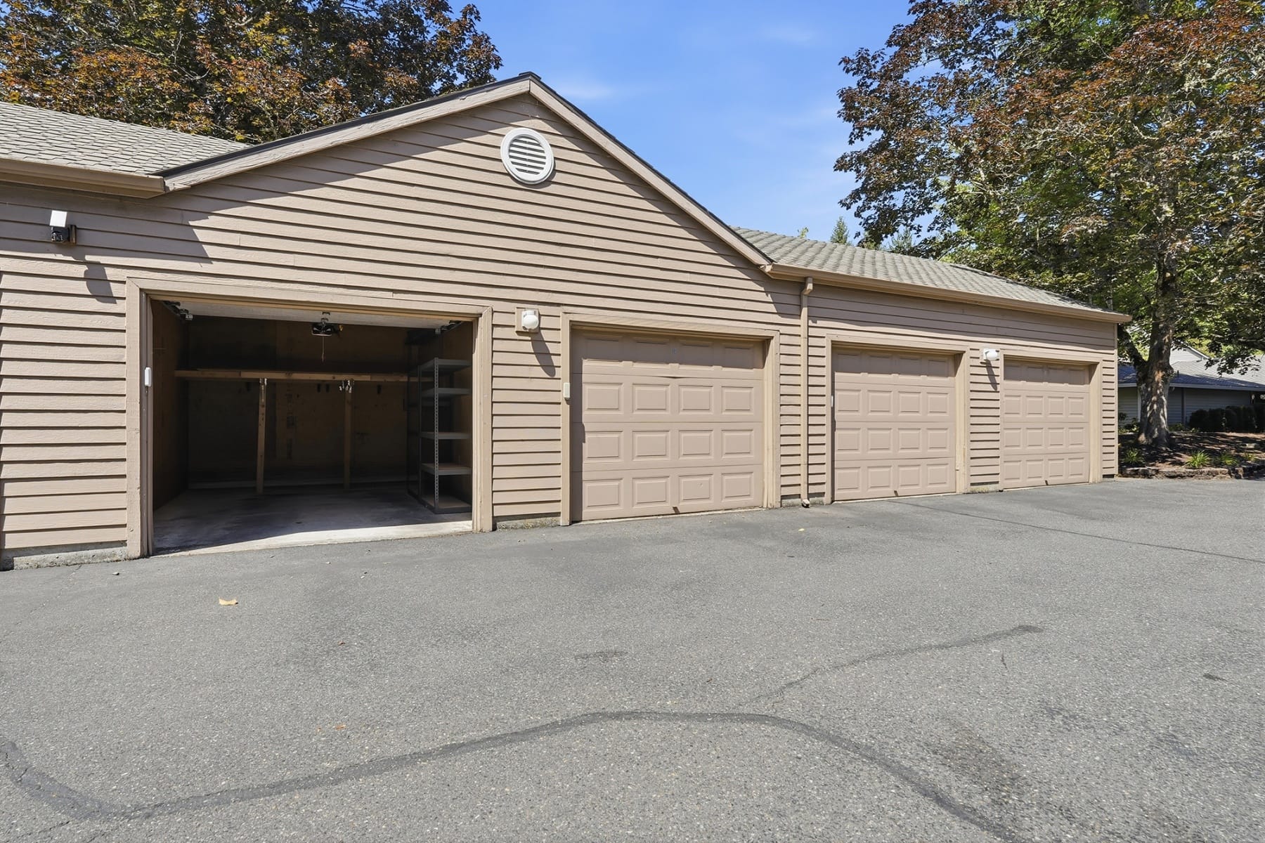  8229 SW MARINERS DR Wilsonville, OR 97070 - 物件實景