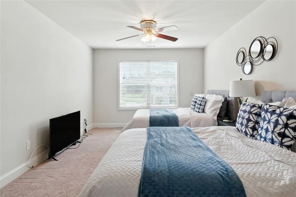 Atlanta, Georgia, 30331, United States, 5 Bedrooms Bedrooms, ,4 BathroomsBathrooms,Residential,For Sale,1933475
