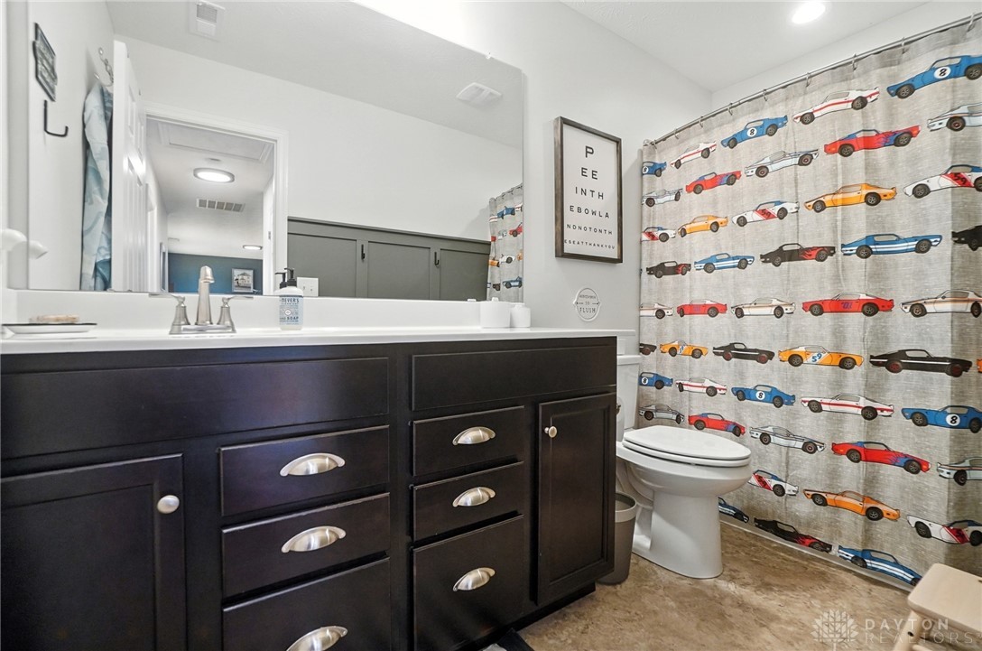 Dayton, Ohio, 45458, United States, 4 Bedrooms Bedrooms, ,3 BathroomsBathrooms,Residential,For Sale,1920110