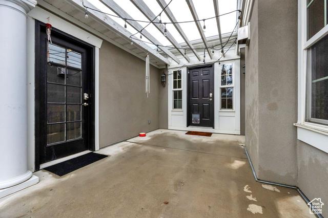 South Jordan, Utah, 84009, United States, 4 Bedrooms Bedrooms, ,4 BathroomsBathrooms,Residential,For Sale,1979446