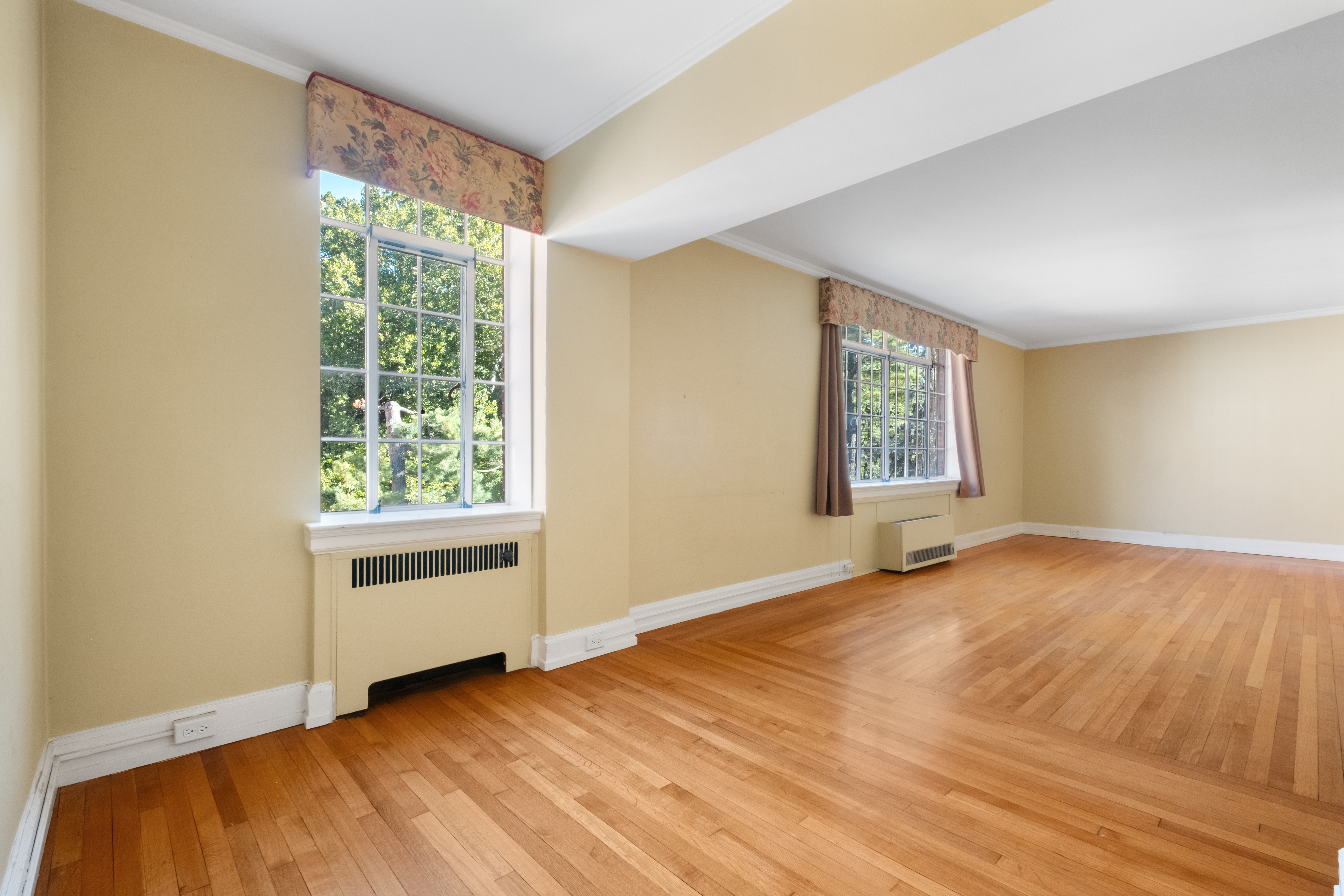  100 Ardsley Avenue W - 物件實景