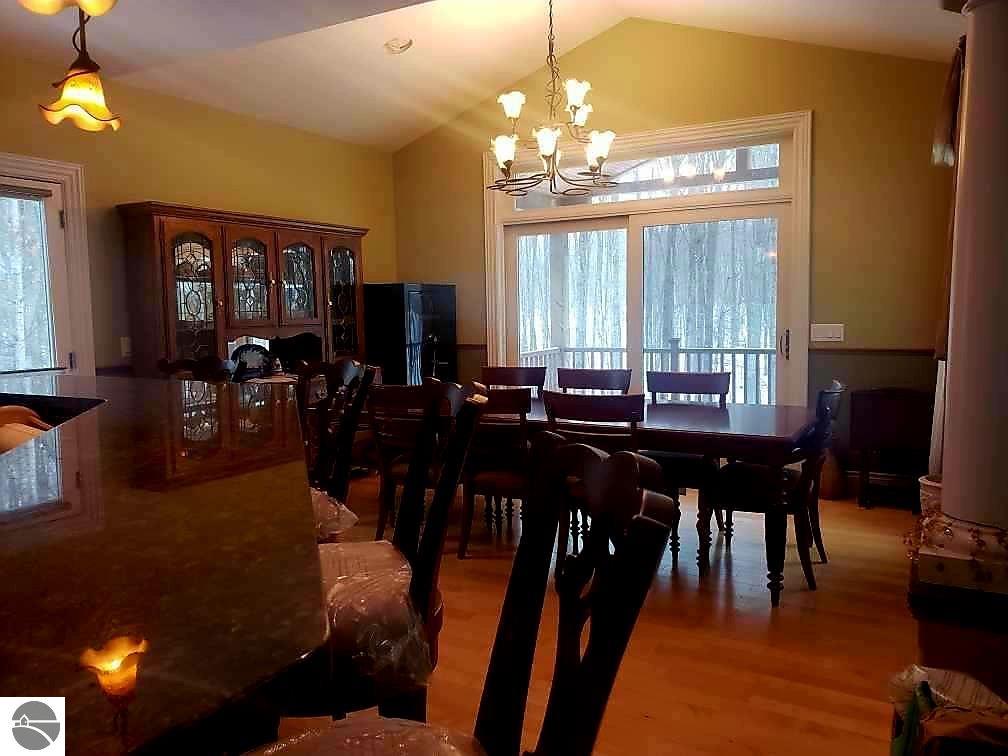 Traverse City, Michigan, 49685, United States, 3 Bedrooms Bedrooms, ,3 BathroomsBathrooms,Residential,For Sale,1940396