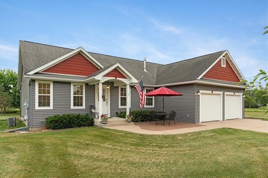 Elk Mound, Wisconsin, 54739, United States, 4 Bedrooms Bedrooms, ,3 BathroomsBathrooms,Residential,For Sale,1885061