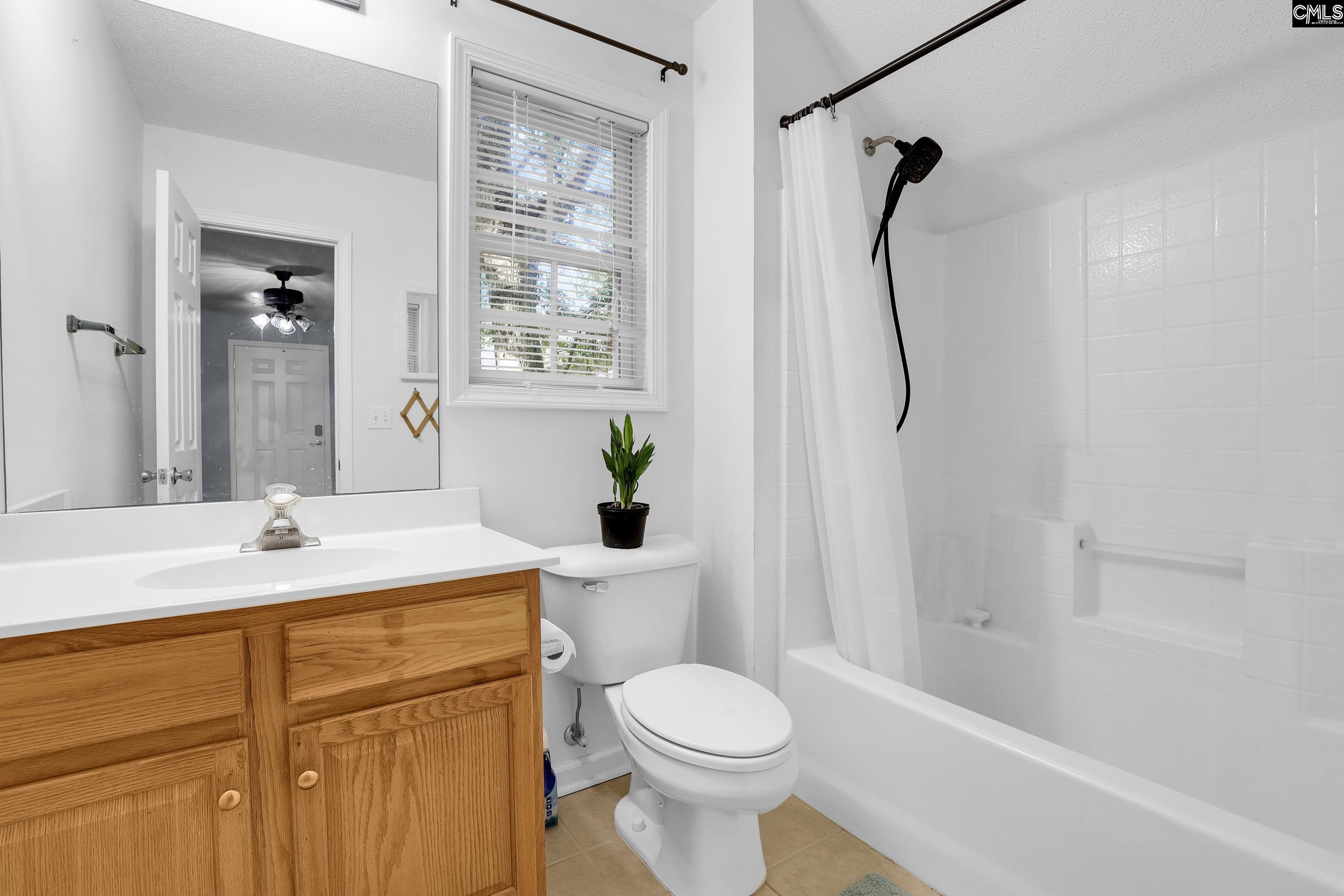 Hilton Head, South Carolina, 29926, United States, 5 Bedrooms Bedrooms, ,5 BathroomsBathrooms,Residential,For Sale,1901013