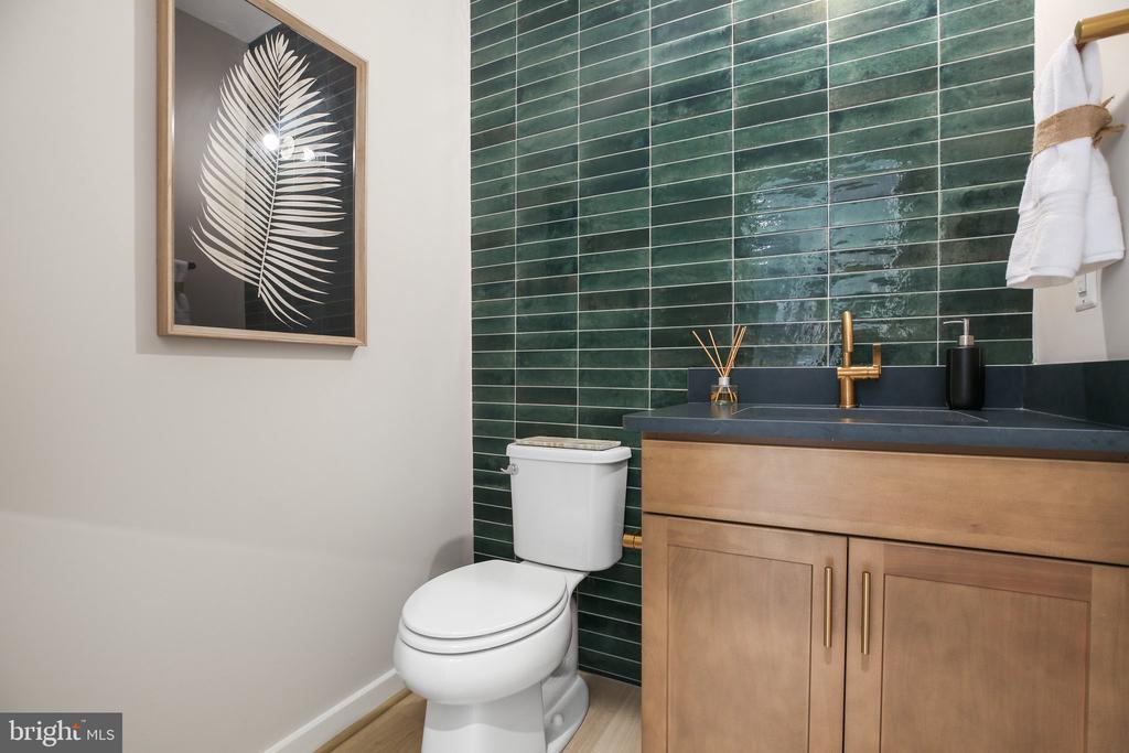 Fredericksburg, Virginia, 22408, United States, 4 Bedrooms Bedrooms, ,3 BathroomsBathrooms,Residential,For Sale,1849944