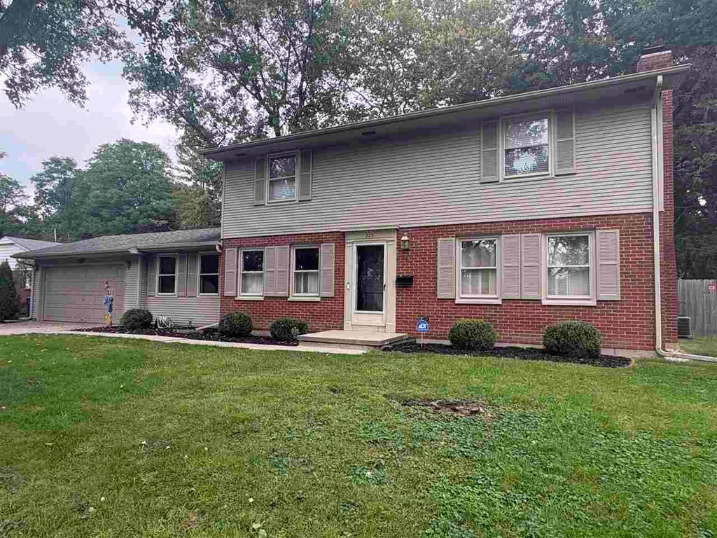 28th St, Richmond, IN 47374
