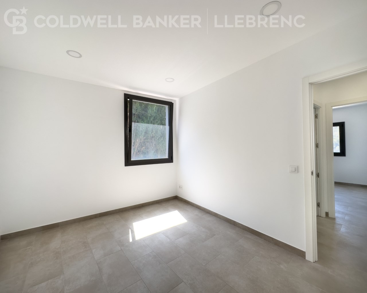 Barcelona, Barcelona, Sarri? - Sant Gervasi, Vallv, Barcelona, Catalonia, ES, 4 Bedrooms Bedrooms, ,3 BathroomsBathrooms,Residential,For Sale,Barcelona, Barcelona, Sarri? - Sant Gervasi, Vallv,1624864