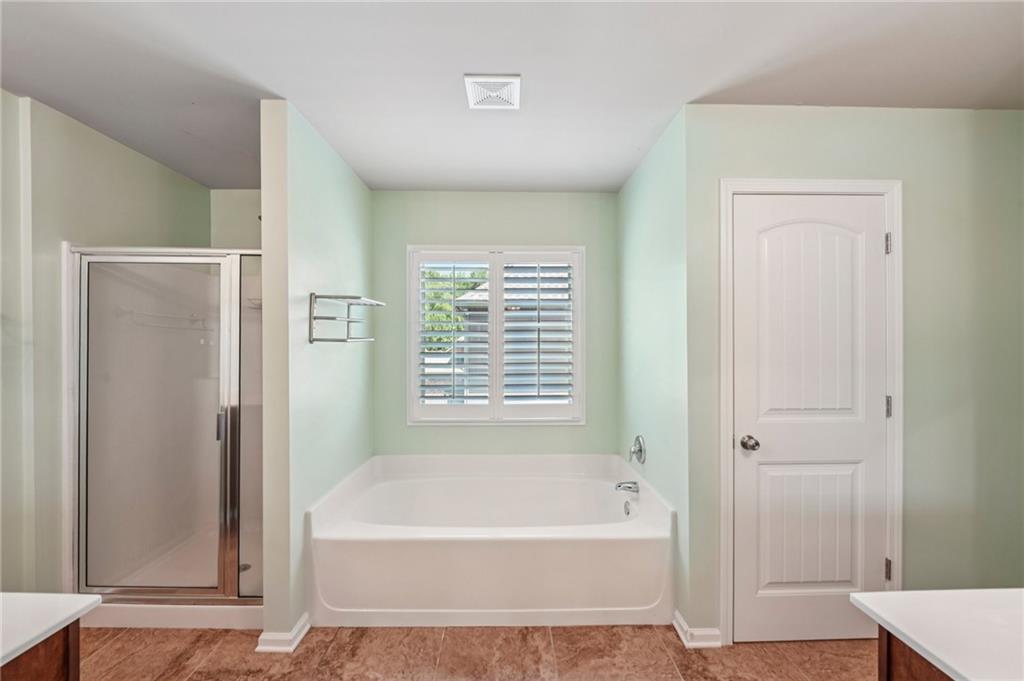 Woodstock, Georgia, 30188, United States, 5 Bedrooms Bedrooms, ,5 BathroomsBathrooms,Residential,For Sale,1927829