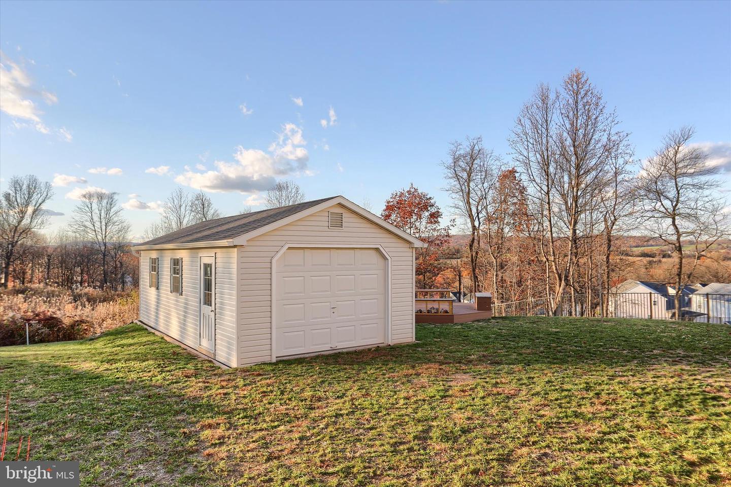 Etters, Pennsylvania, 17319, United States, 5 Bedrooms Bedrooms, ,4 BathroomsBathrooms,Residential,For Sale,1992939