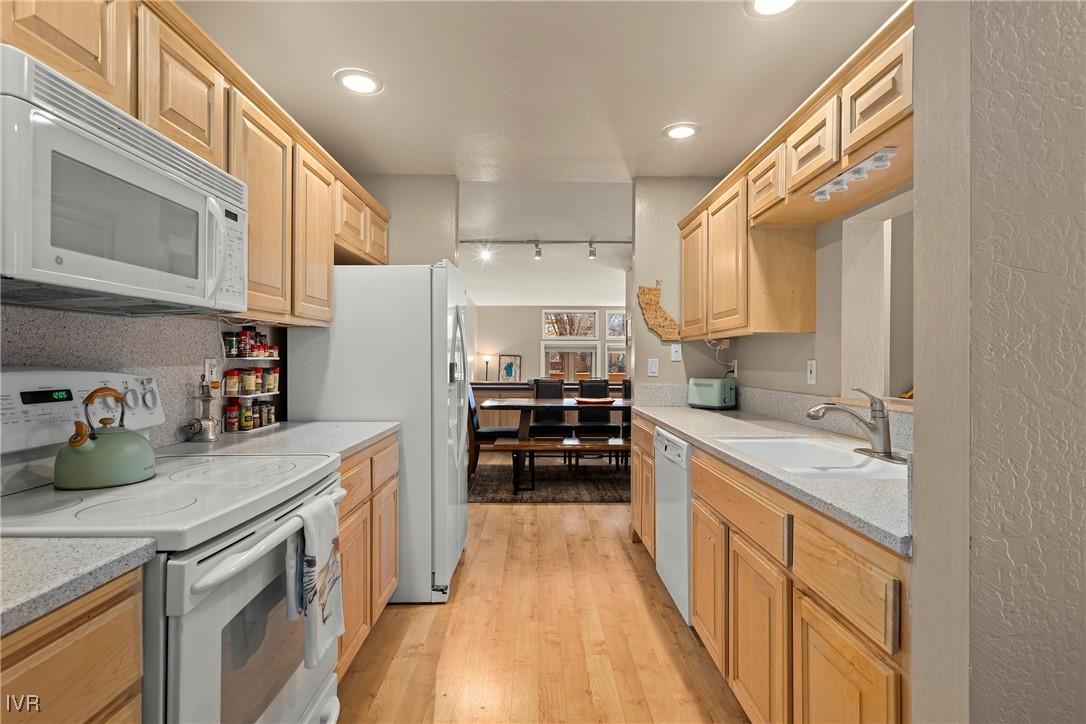 Incline Village, Nevada, 89451, United States, 3 Bedrooms Bedrooms, ,3 BathroomsBathrooms,Residential,For Sale,1846685