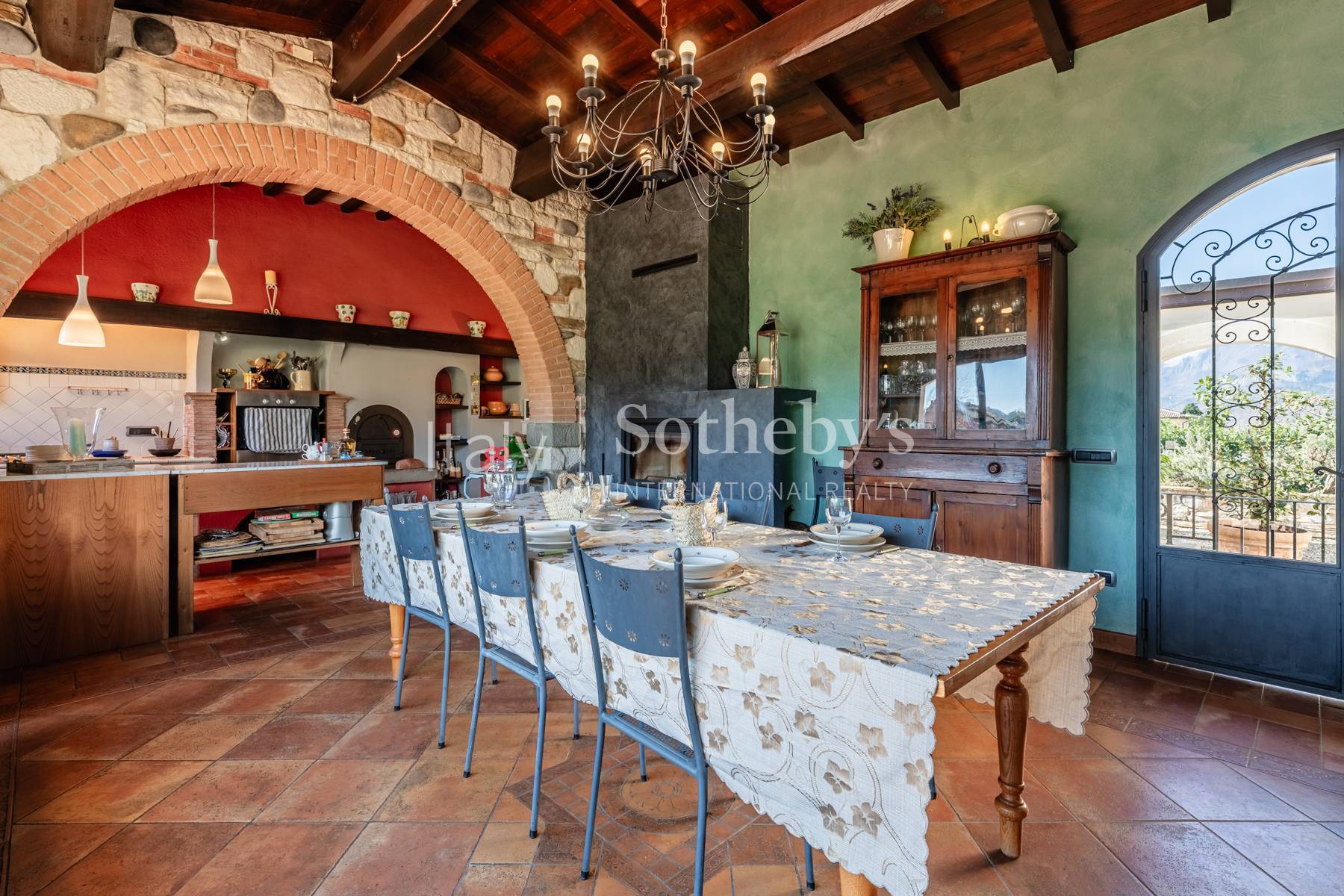  Villa with dépendance and swimming pool in Barga - 物件實景
