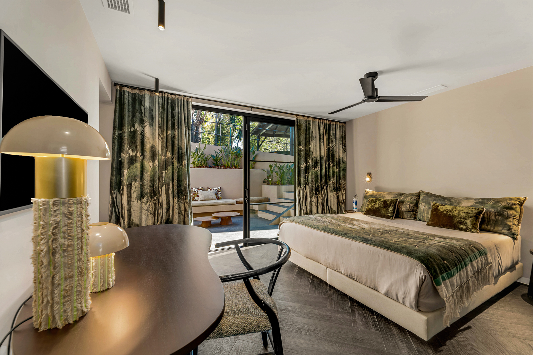  A Balinese oasis on the front line of Guadalmina Alta golf in Marbella - 物件實景