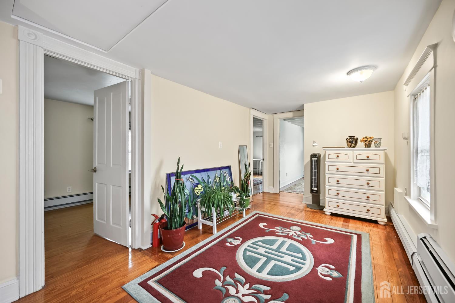 South Amboy, New Jersey, 08879, United States, 4 Bedrooms Bedrooms, ,3 BathroomsBathrooms,Residential,For Sale,1829503