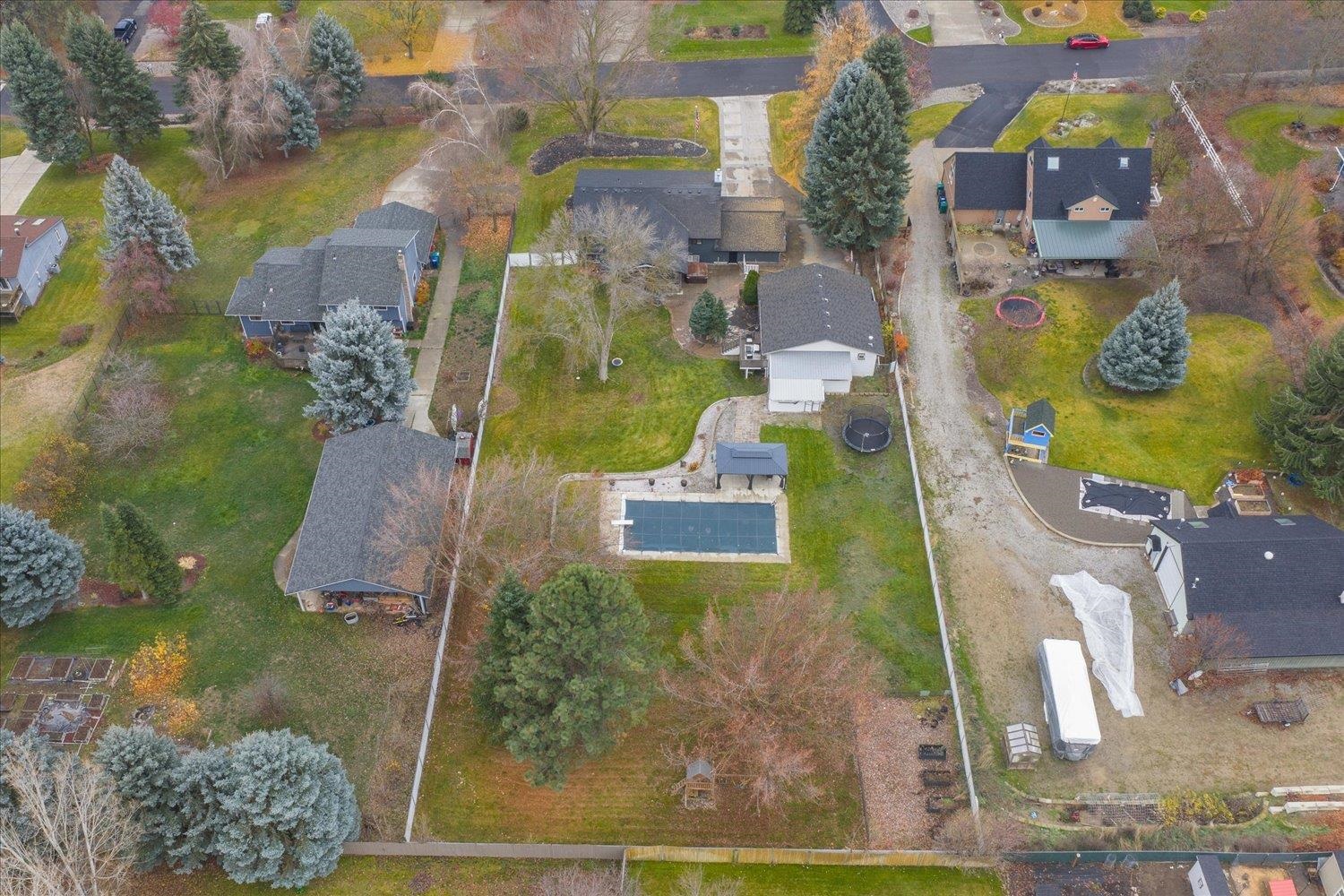 Colbert, Washington, 99005, United States, 5 Bedrooms Bedrooms, ,3 BathroomsBathrooms,Residential,For Sale,1998044