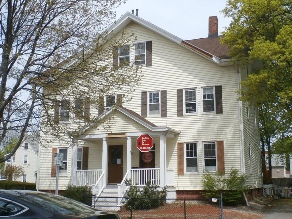 Malden, Massachusetts, 02148, United States, 8 Bedrooms Bedrooms, ,4 BathroomsBathrooms,Residential,For Sale,1880418