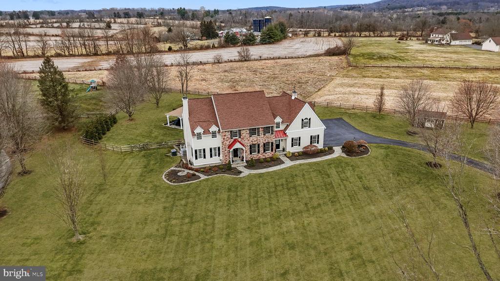 New Hope, Pennsylvania, 18938, United States, 4 Bedrooms Bedrooms, ,4 BathroomsBathrooms,Residential,For Sale,2003111