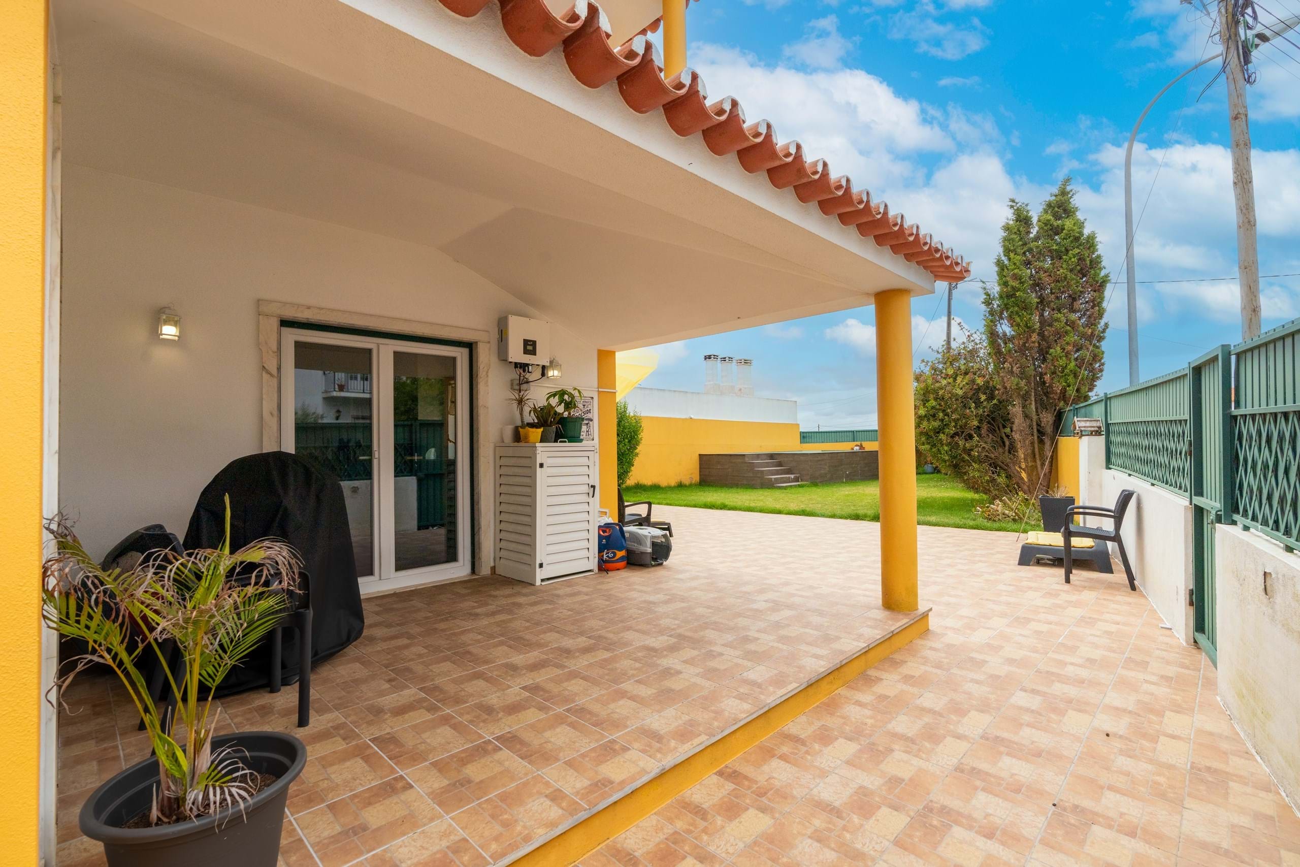 Sintra, Lisbon, 2705-8441, PT, 3 Bedrooms Bedrooms, ,3 BathroomsBathrooms,Residential,For Sale,1897650