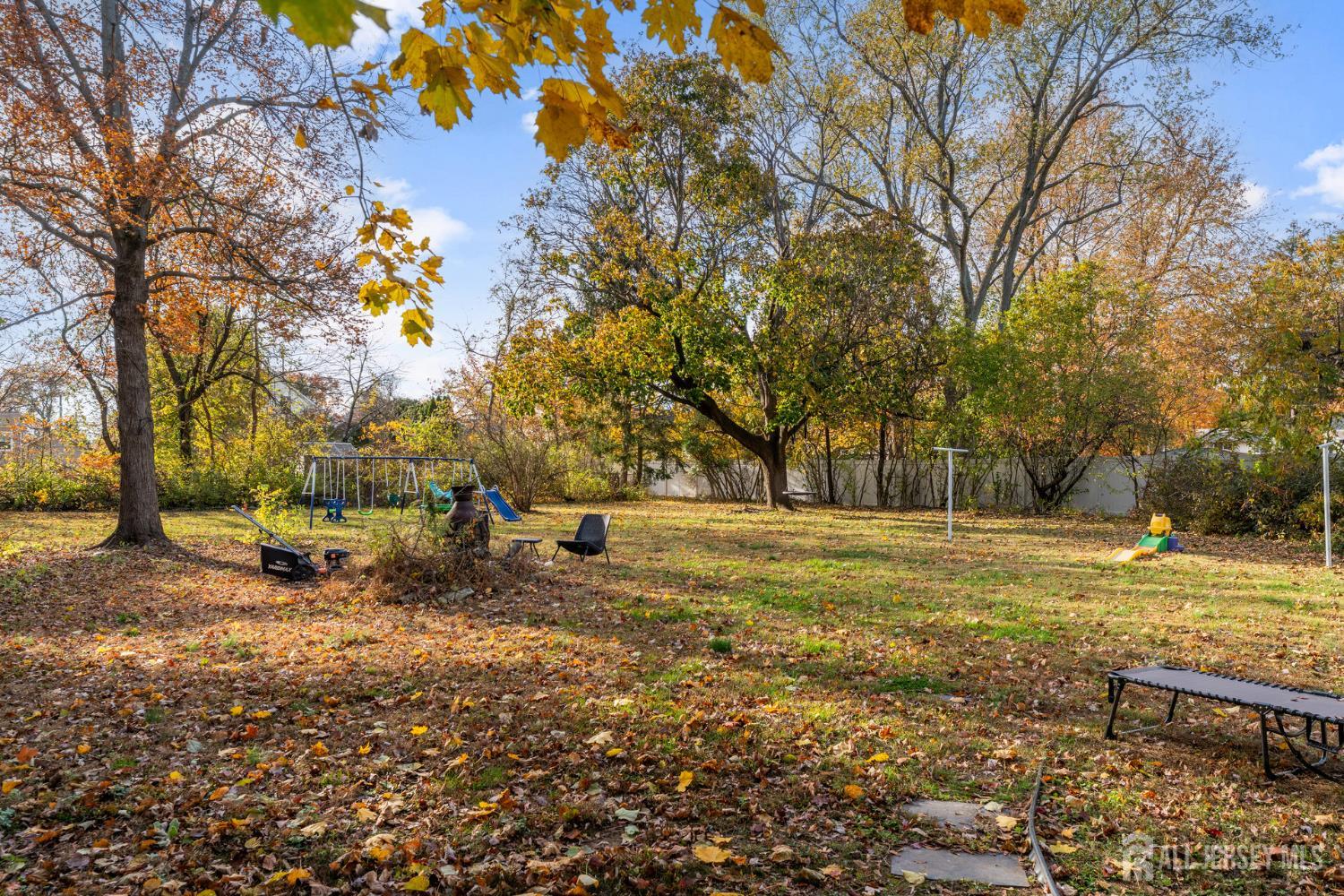 Piscataway, New Jersey, 08854, United States, 3 Bedrooms Bedrooms, ,2 BathroomsBathrooms,Residential,For Sale,1989136