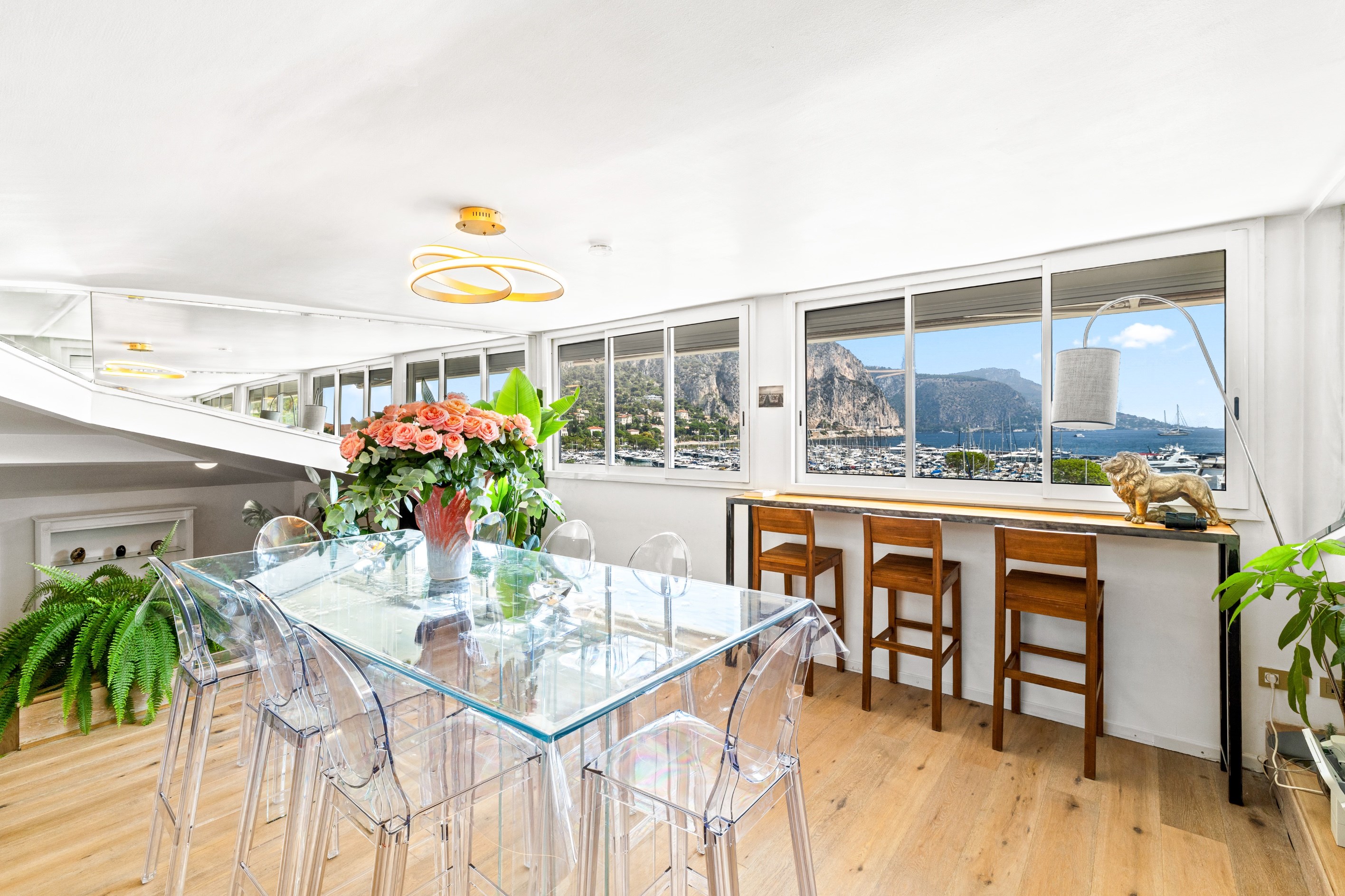  Sea-View Apartment in a Belle Époque Villa – Beaulieu-sur-Mer - 物件實景