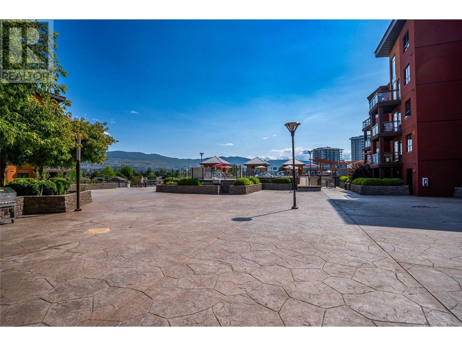 KELOWNA, British Columbia, V1W 3G7, CA, 2 Bedrooms Bedrooms, ,2 BathroomsBathrooms,Residential,For Sale,1867609