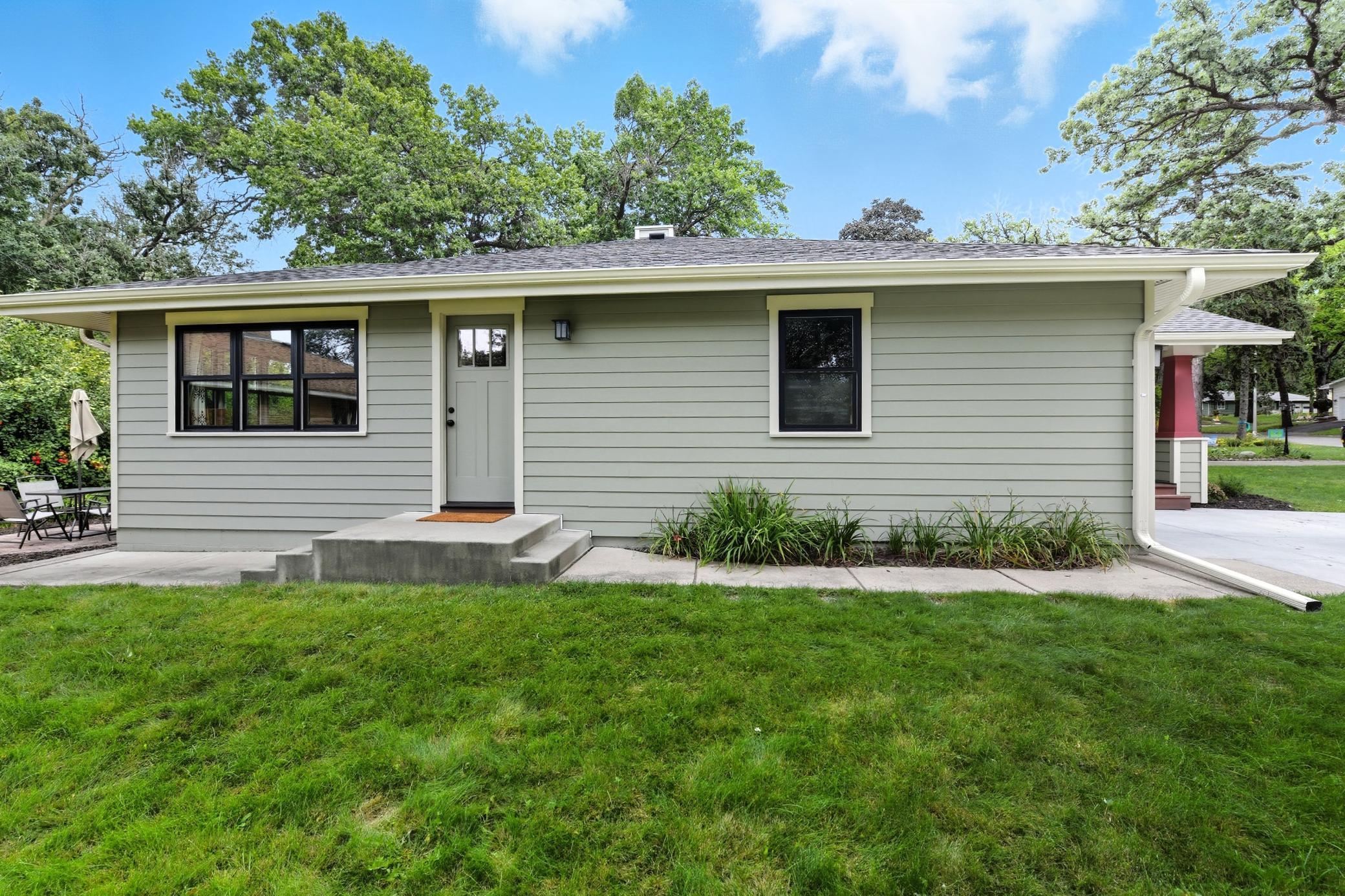 Richfield, Minnesota, 55423, United States, 3 Bedrooms Bedrooms, ,1 BathroomBathrooms,Residential,For Sale,1938909