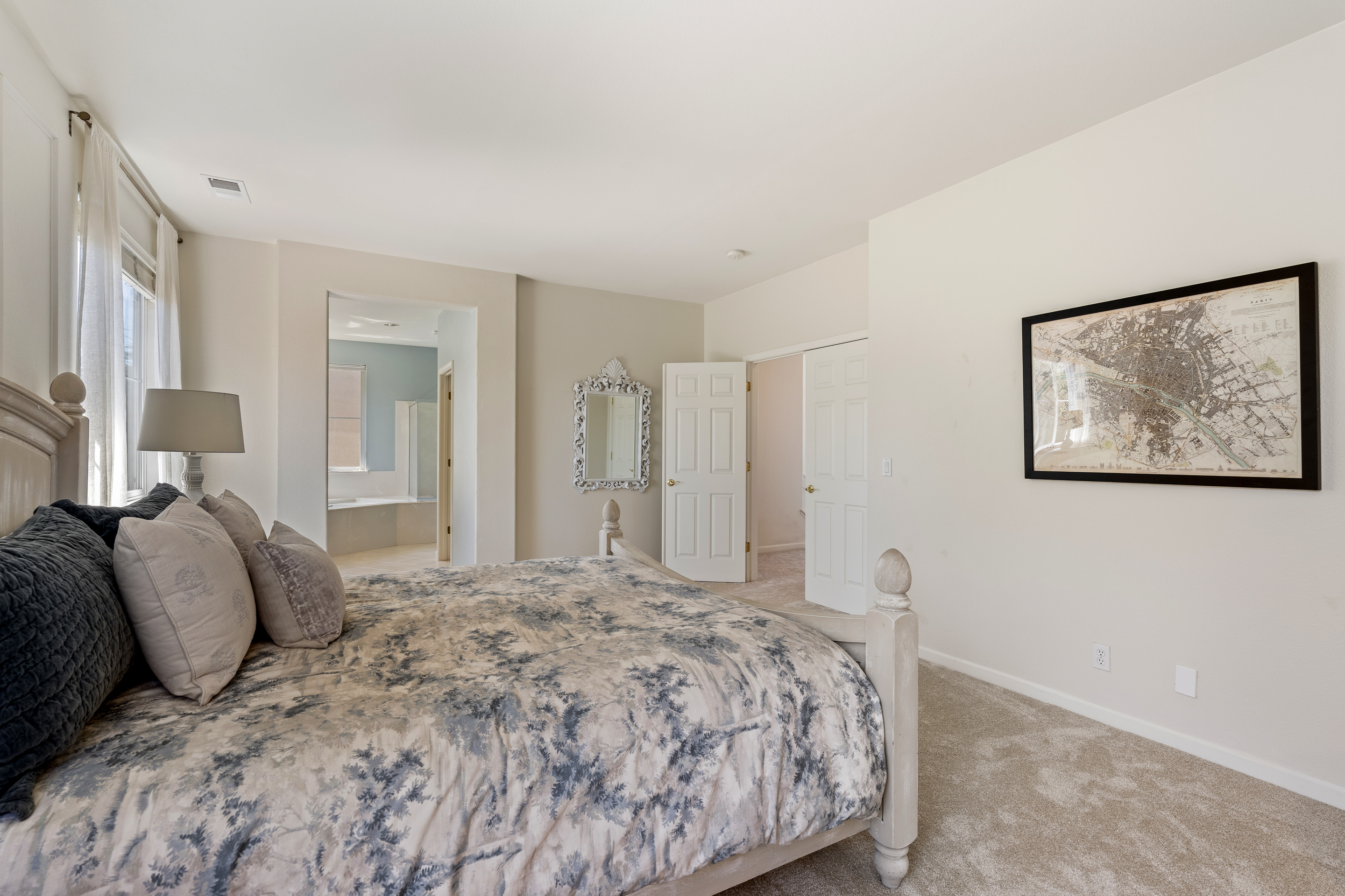 4715 Peninsula Point Drive - 物件實景
