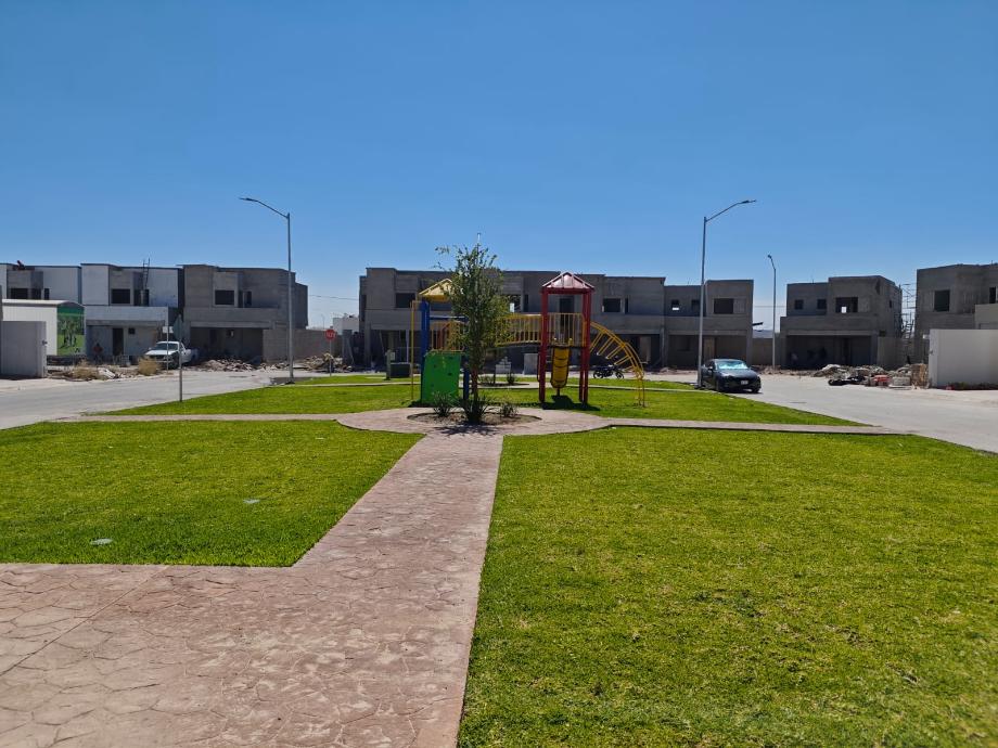 Torreón, Coahuila de Zaragoza, 27023, Mexico, 3 Bedrooms Bedrooms, ,2 BathroomsBathrooms,Residential,For Sale,1821052