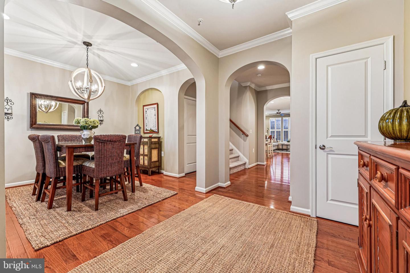 Frederick, Maryland, 21701, United States, 3 Bedrooms Bedrooms, ,4 BathroomsBathrooms,Residential,For Sale,1986533