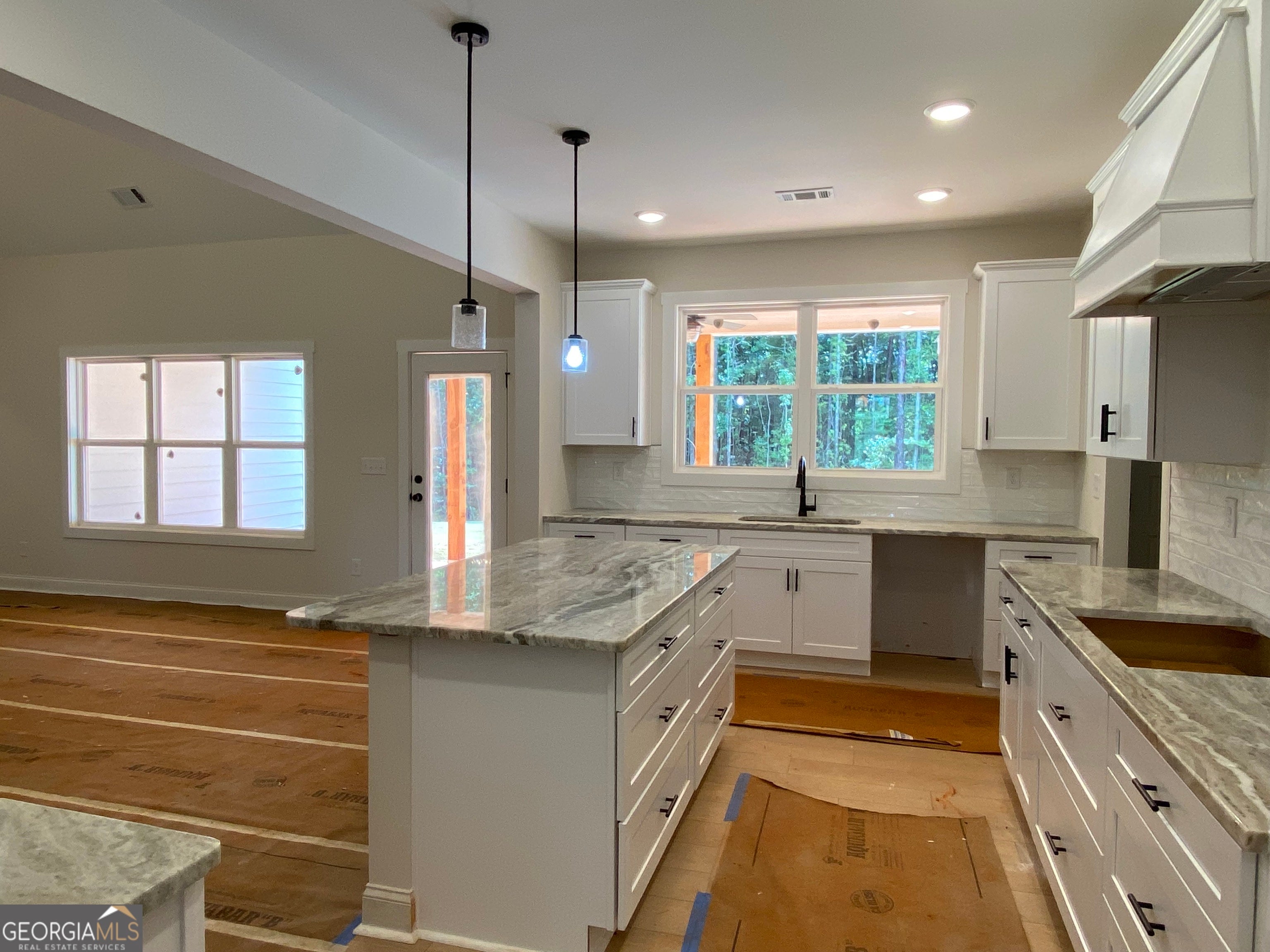Forsyth, Georgia, 31029, United States, 4 Bedrooms Bedrooms, ,3 BathroomsBathrooms,Residential,For Sale,1922681