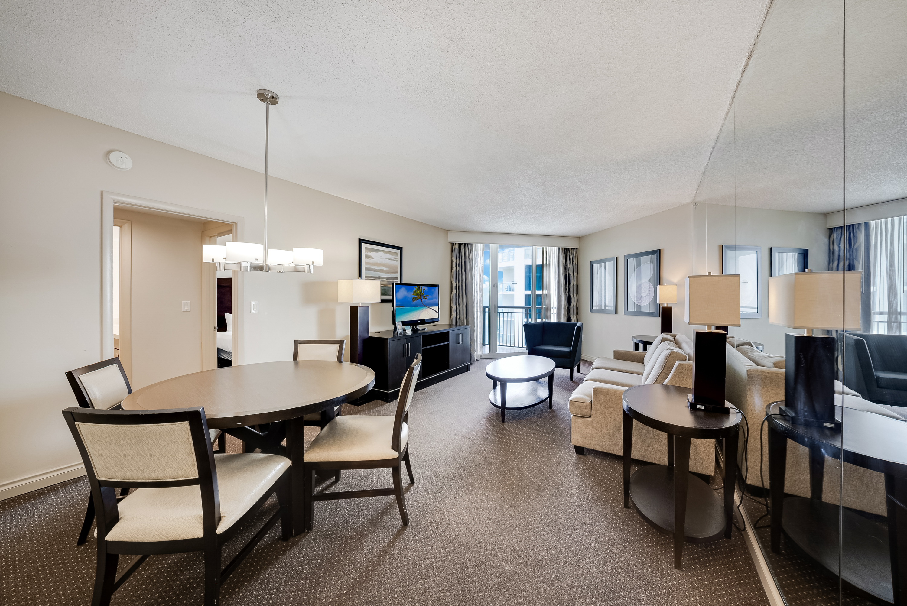  17375 Collins Ave, Sunny Isles Beach, FL, 33160 - 物件實景