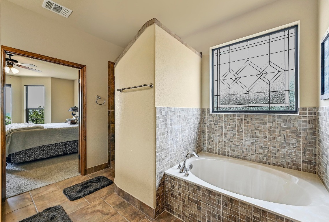 Lago Vista, Texas, 78645, United States, 3 Bedrooms Bedrooms, ,4 BathroomsBathrooms,Residential,For Sale,1828284