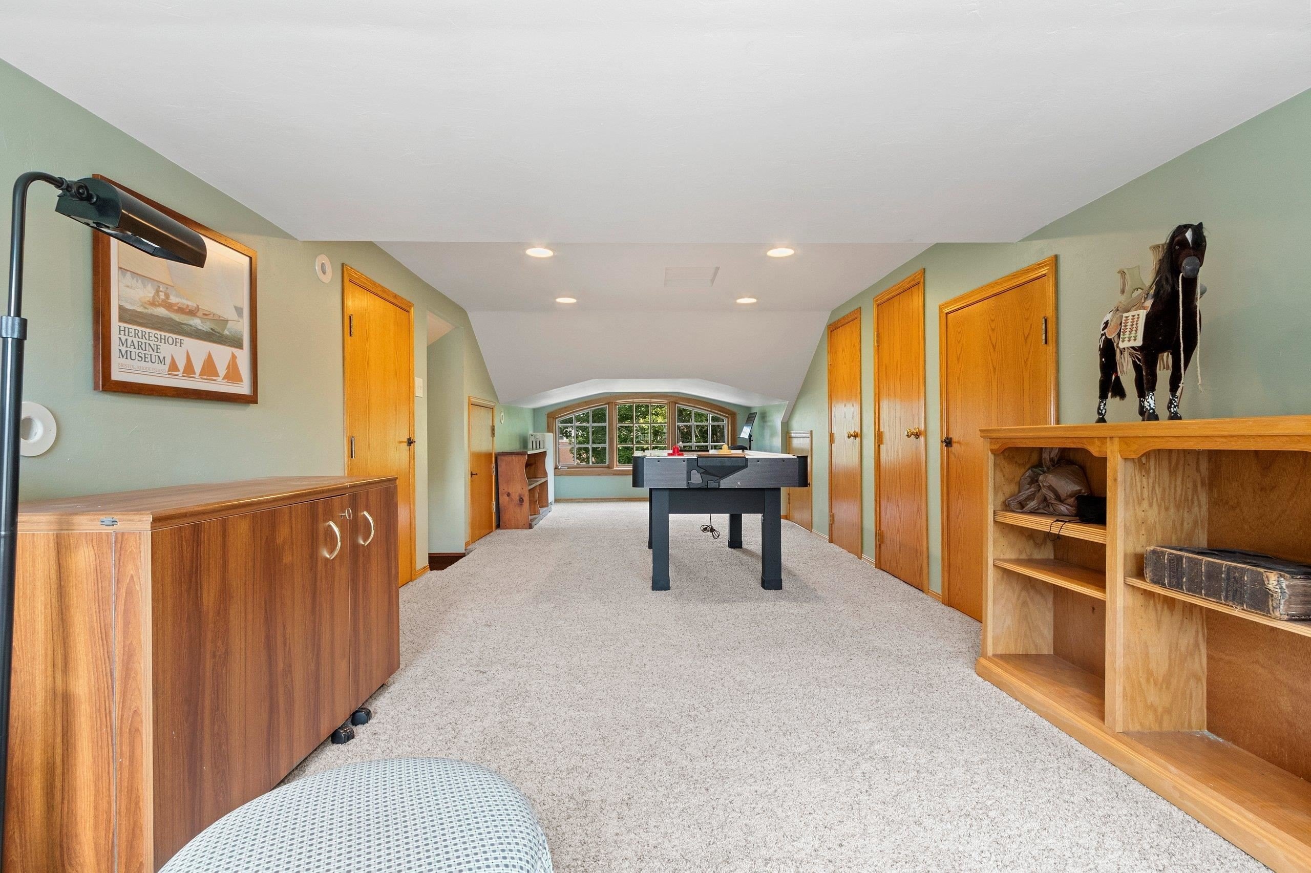 GREEN BAY, Wisconsin, 54301-3217, United States, 4 Bedrooms Bedrooms, ,3 BathroomsBathrooms,Residential,For Sale,1984503