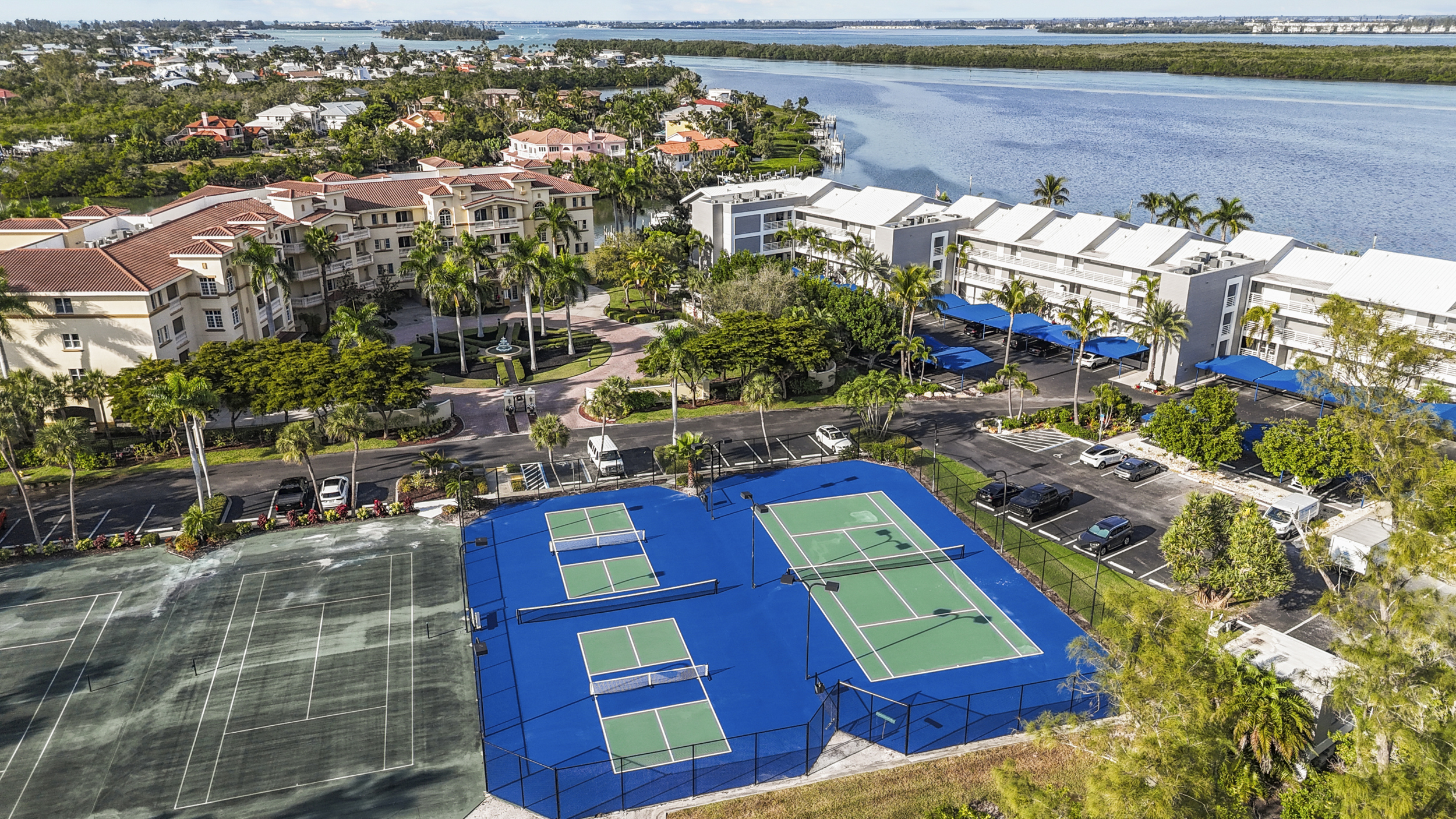 Longboat Key, Florida, 34228, United States, 2 Bedrooms Bedrooms, ,2 BathroomsBathrooms,Residential,For Sale,2036968