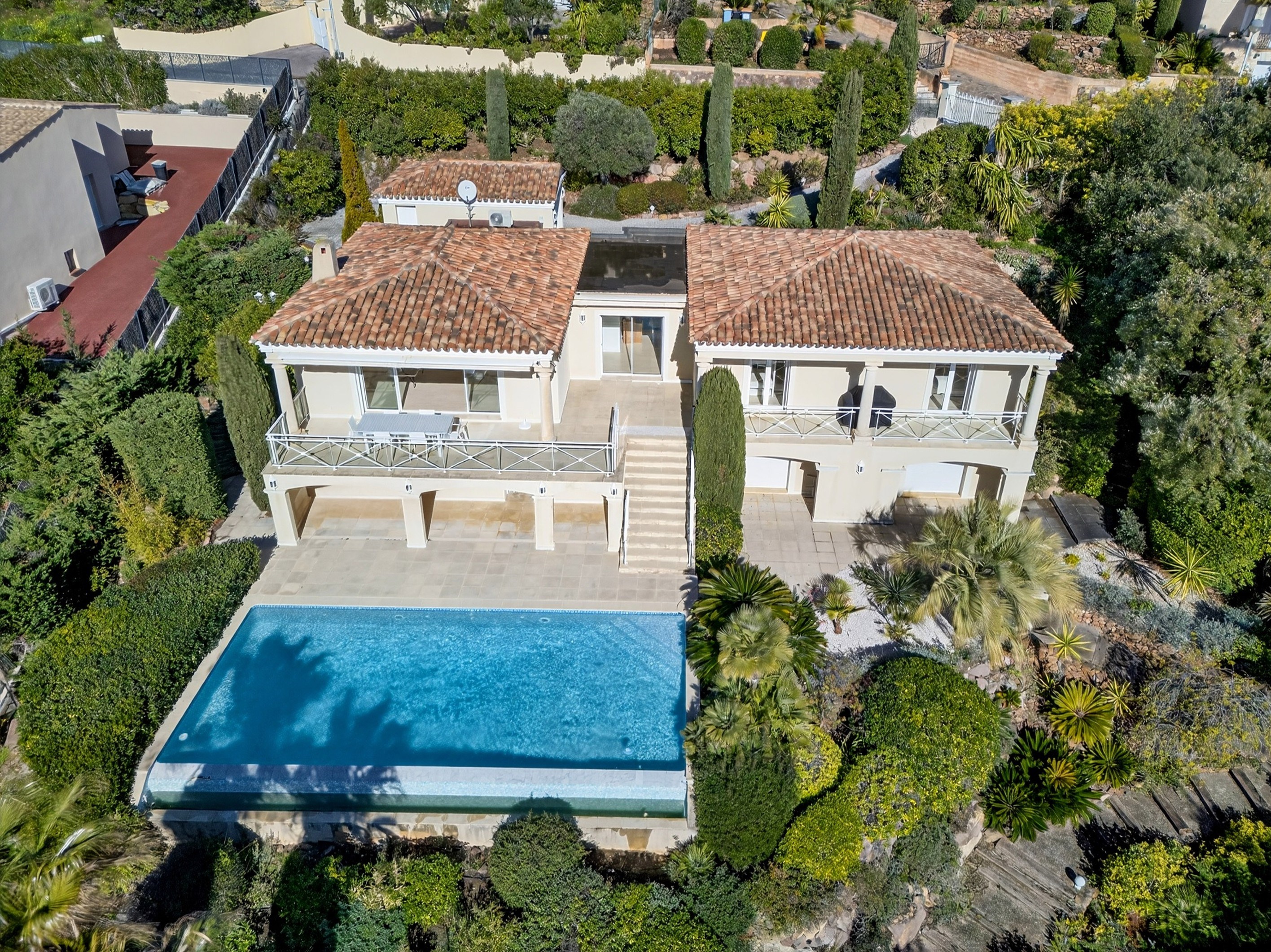  Anthéor luxury sea view villa with infinity pool near Cannes and Saint-Tropez - 物件實景