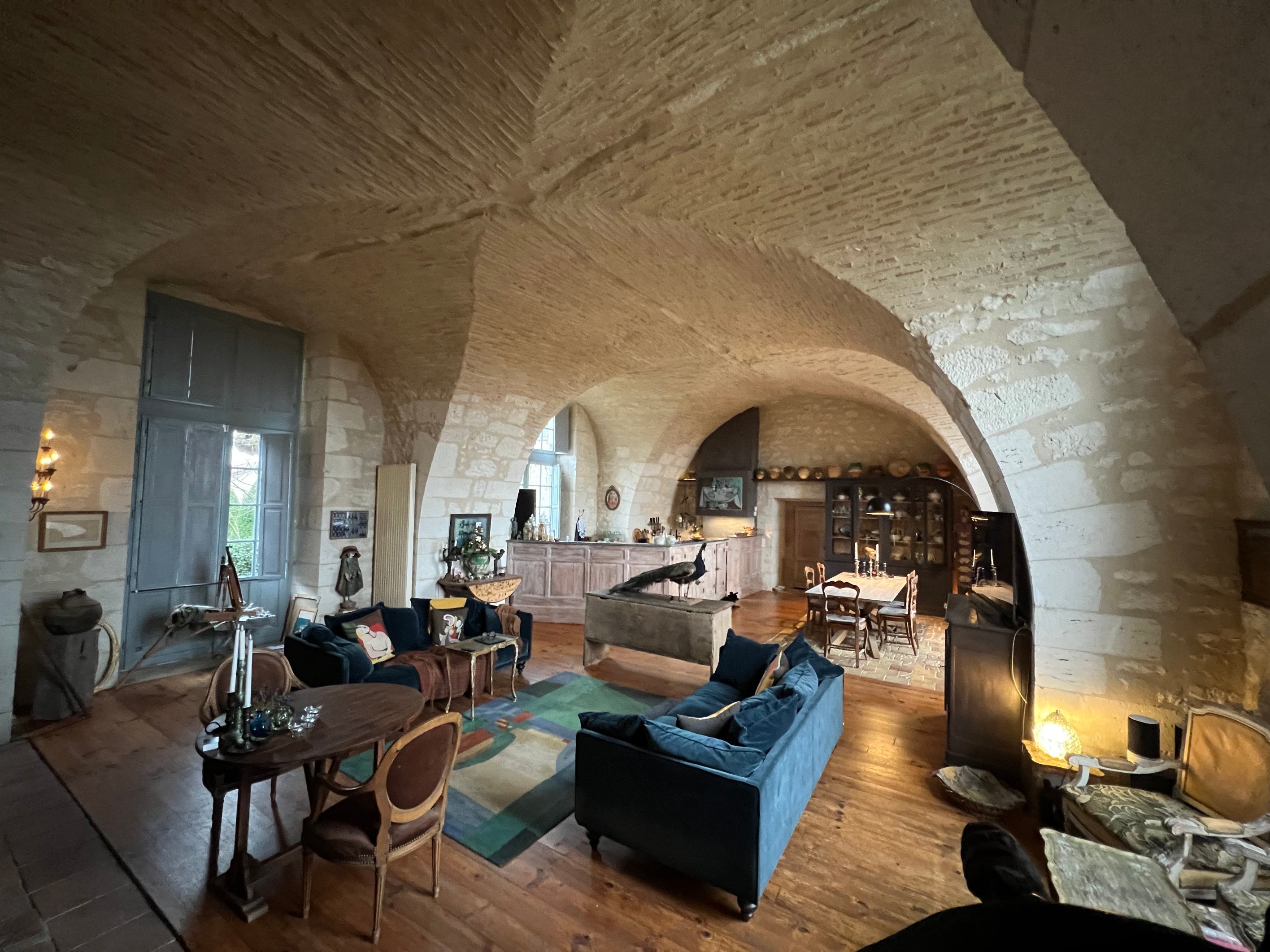 What if you bought the main part of a 17th-century castle - 物件實景