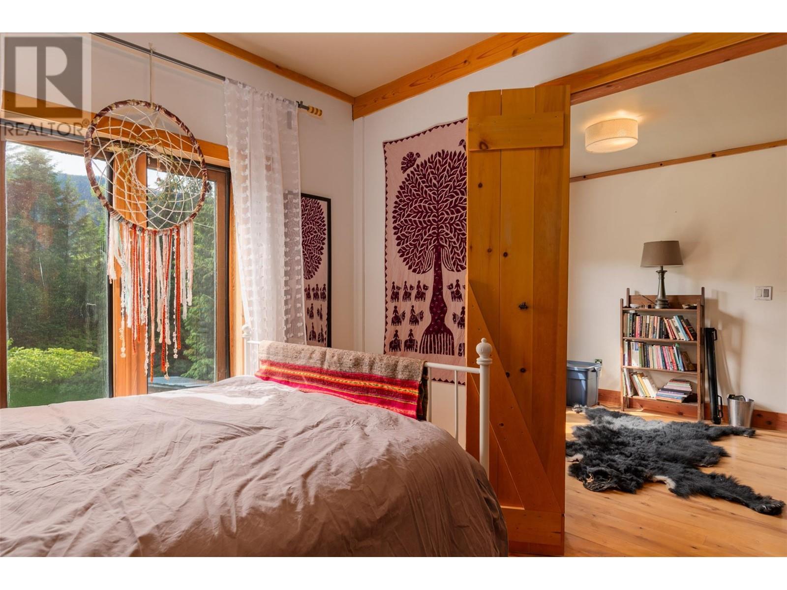 WINLAW, British Columbia, V0G 2J0, CA, 2 Bedrooms Bedrooms, ,1 BathroomBathrooms,Residential,For Sale,1913701