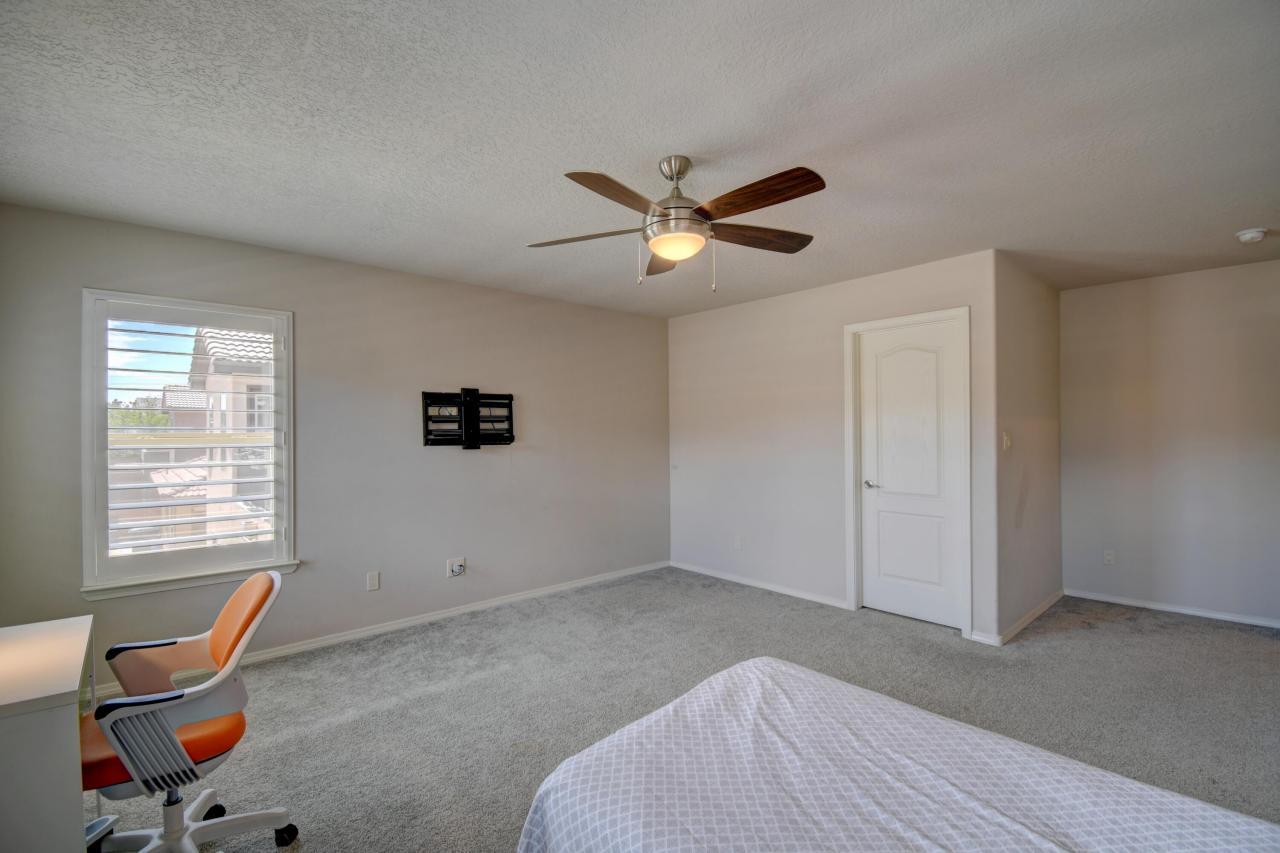 8612 LUNA VITA Court NE, Albuquerque, New Mexico, 87113, United States, 5 Bedrooms Bedrooms, ,3 BathroomsBathrooms,Residential,For Sale,8612 LUNA VITA Court NE,1616407