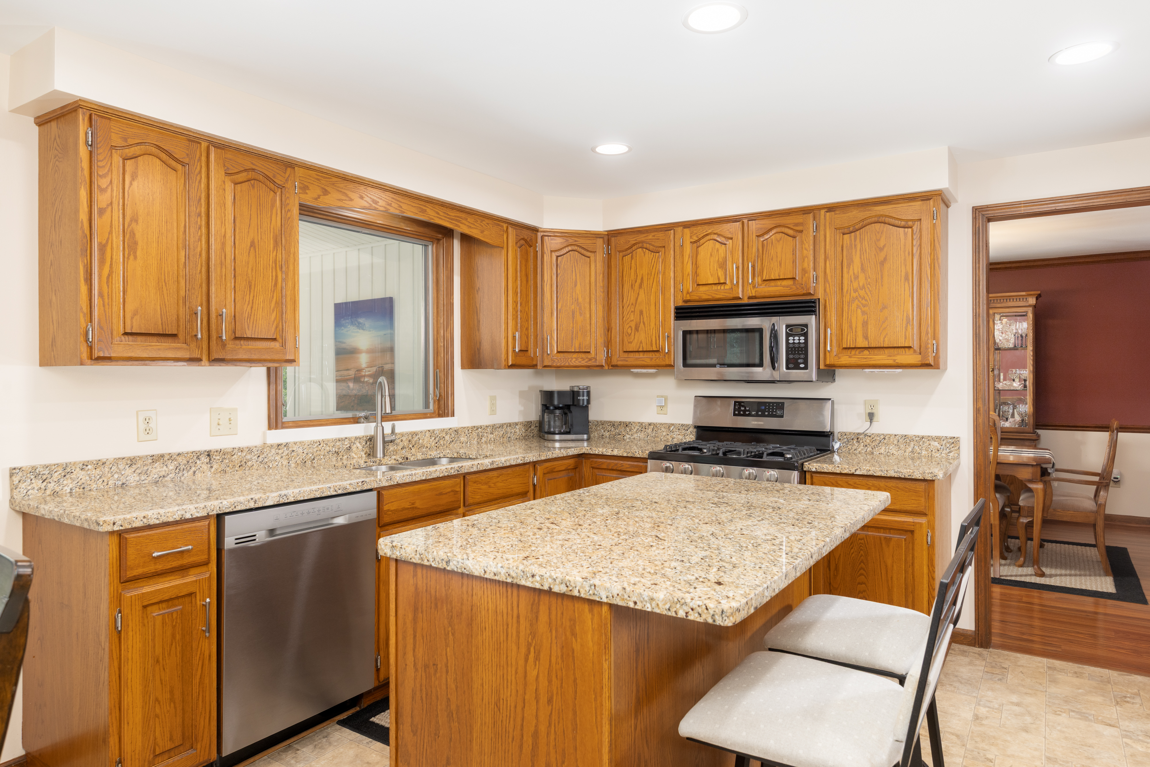  Beautifully Updated 3 Bedroom Colonial in Orchard Park - 物件實景