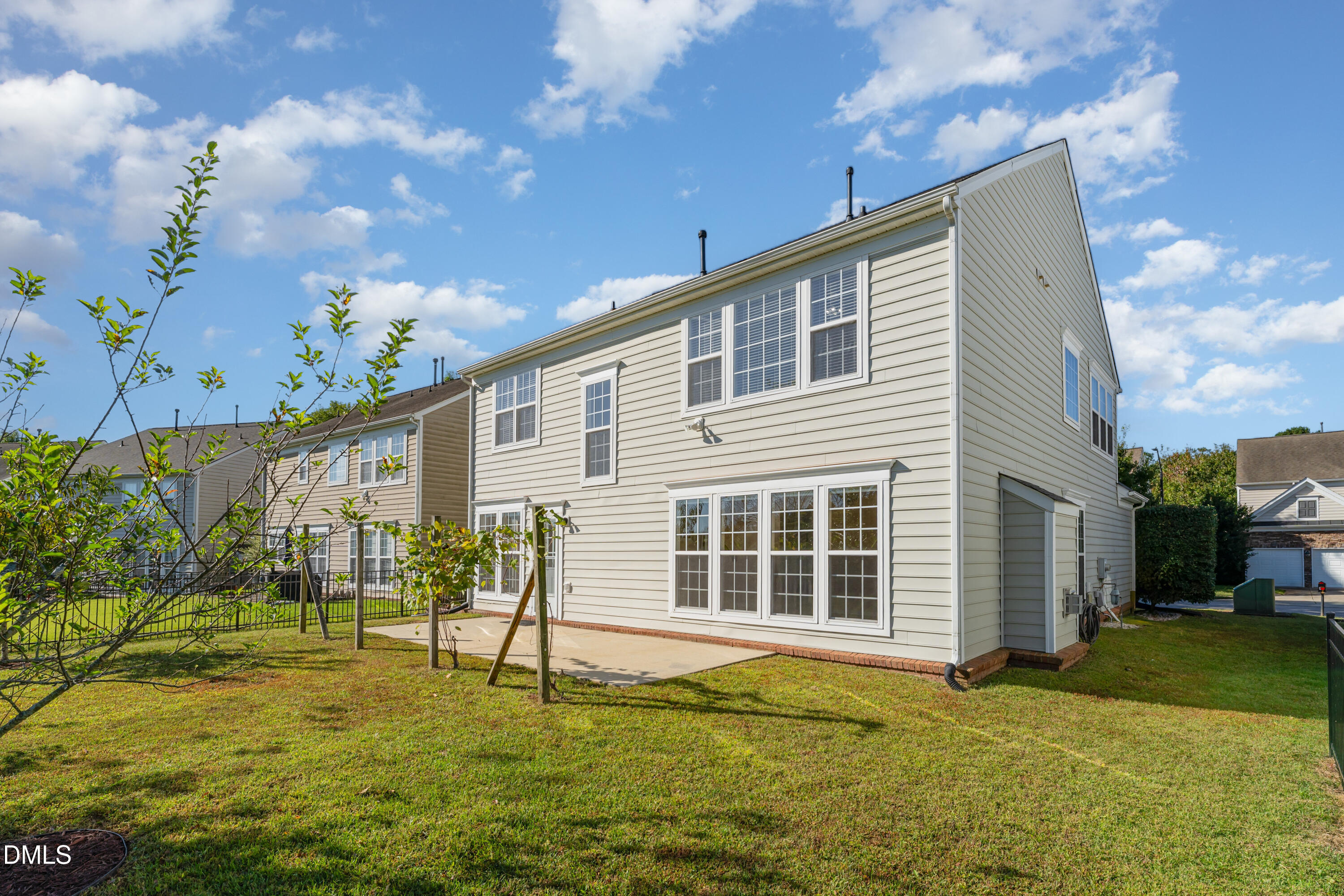 Raleigh, North Carolina, 27614, United States, 4 Bedrooms Bedrooms, ,3 BathroomsBathrooms,Residential,For Sale,1961308