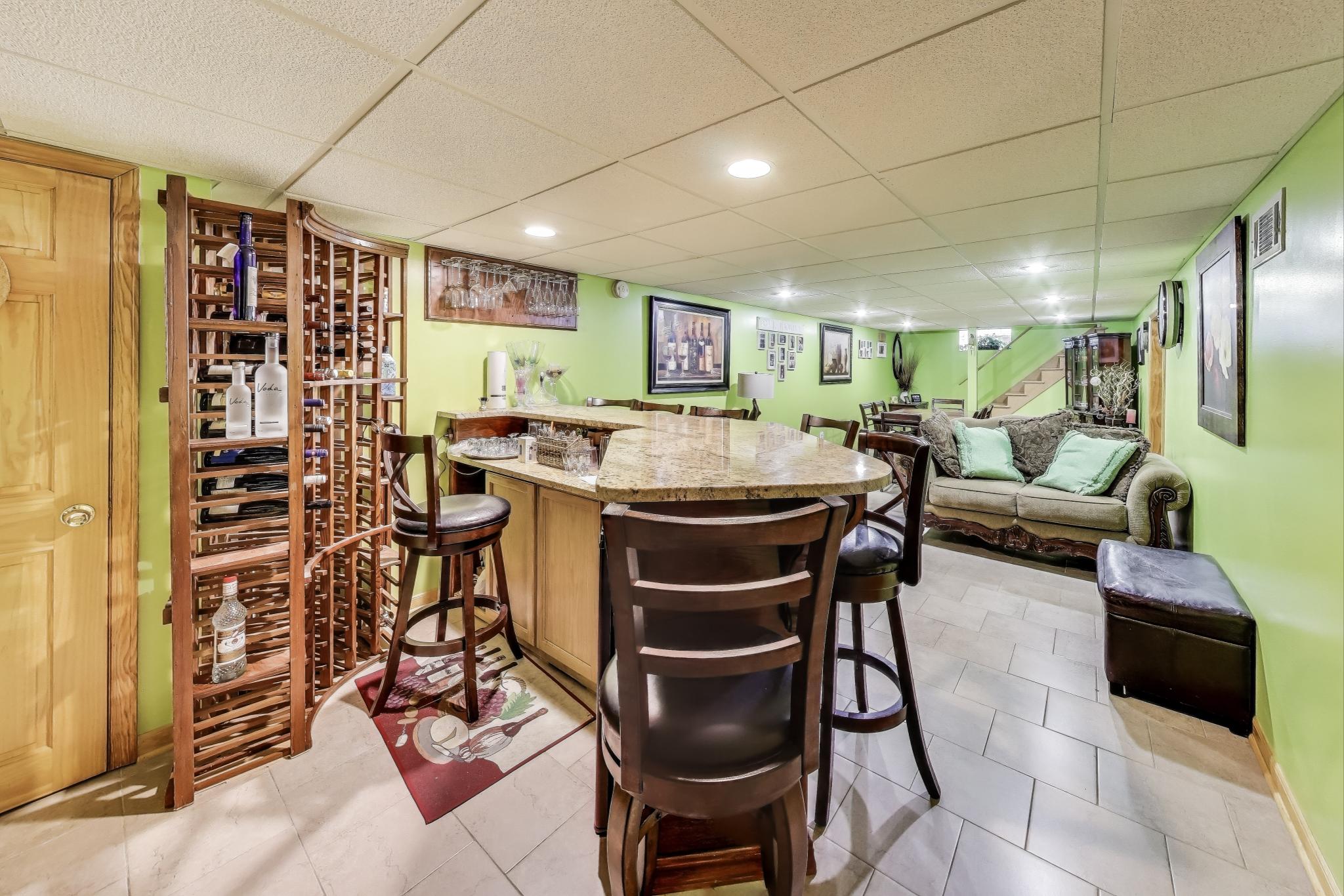 Harwood Heights, Illinois, 60706, United States, 2 Bedrooms Bedrooms, ,Residential,For Sale,1928738